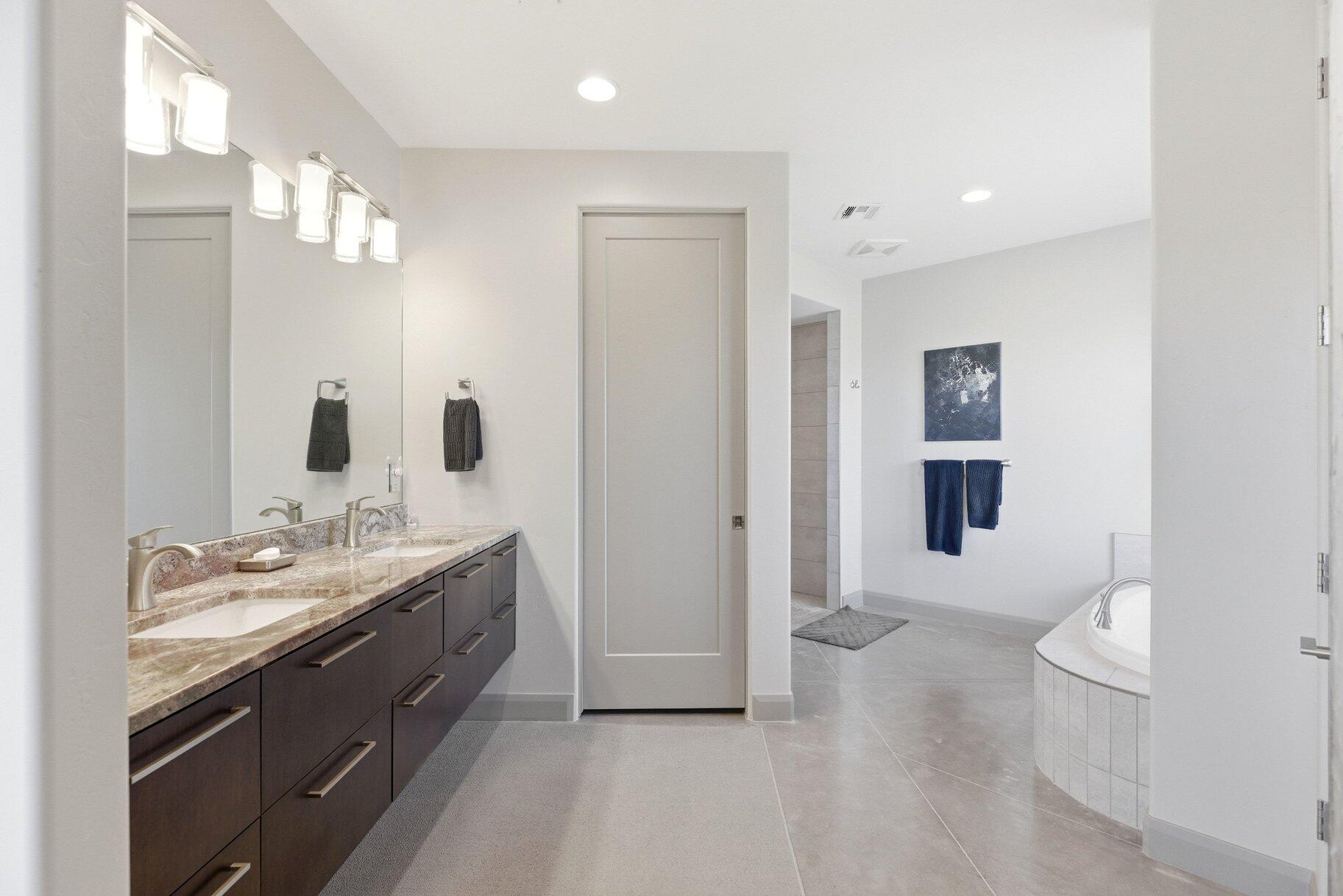 PINION HILLS - Residential