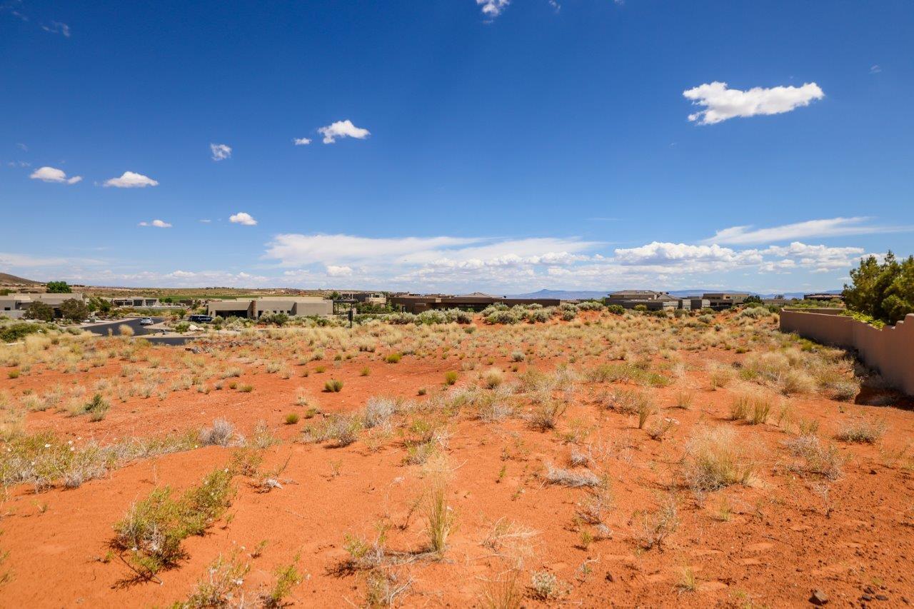 LEDGES OF ST GEORGE - Land