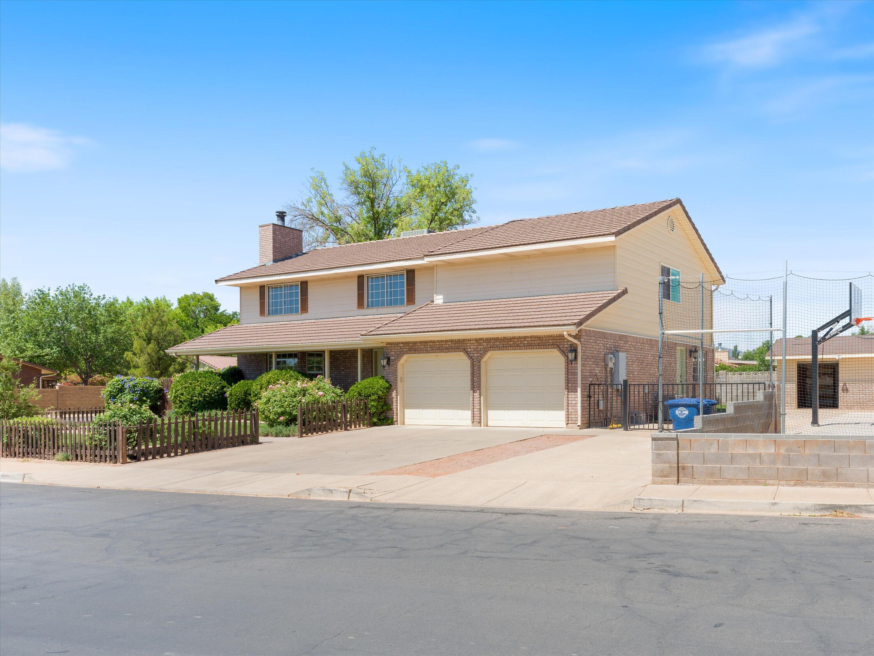 SANTA CLARA HEIGHTS - Residential