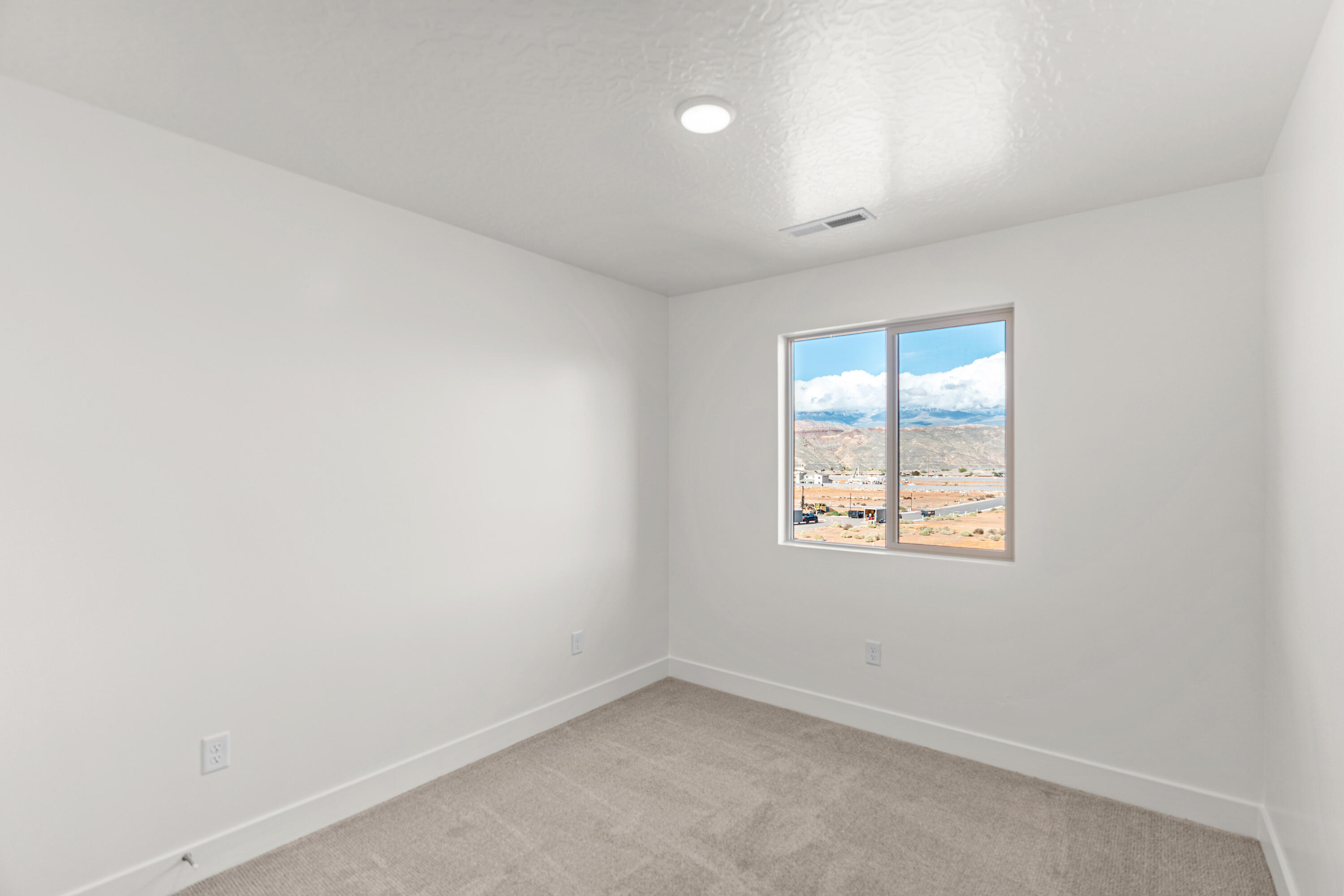 DESERT REFLECTION - Residential