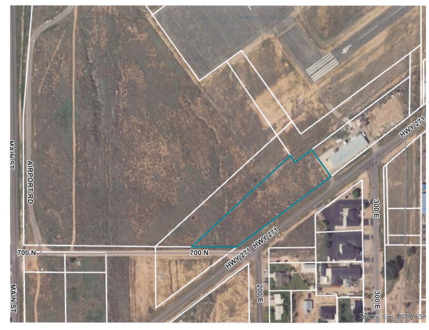 Great located parcel of 2.48 acres just south of the Parowan airport. Easy access off of 700 North and Highway 271. It has potential access to the airport and could come with another parcel to the North containing 1.48 acres and a 12,000 sq ft metal building. Flat lot for easy use and visible from North Main and I-15.