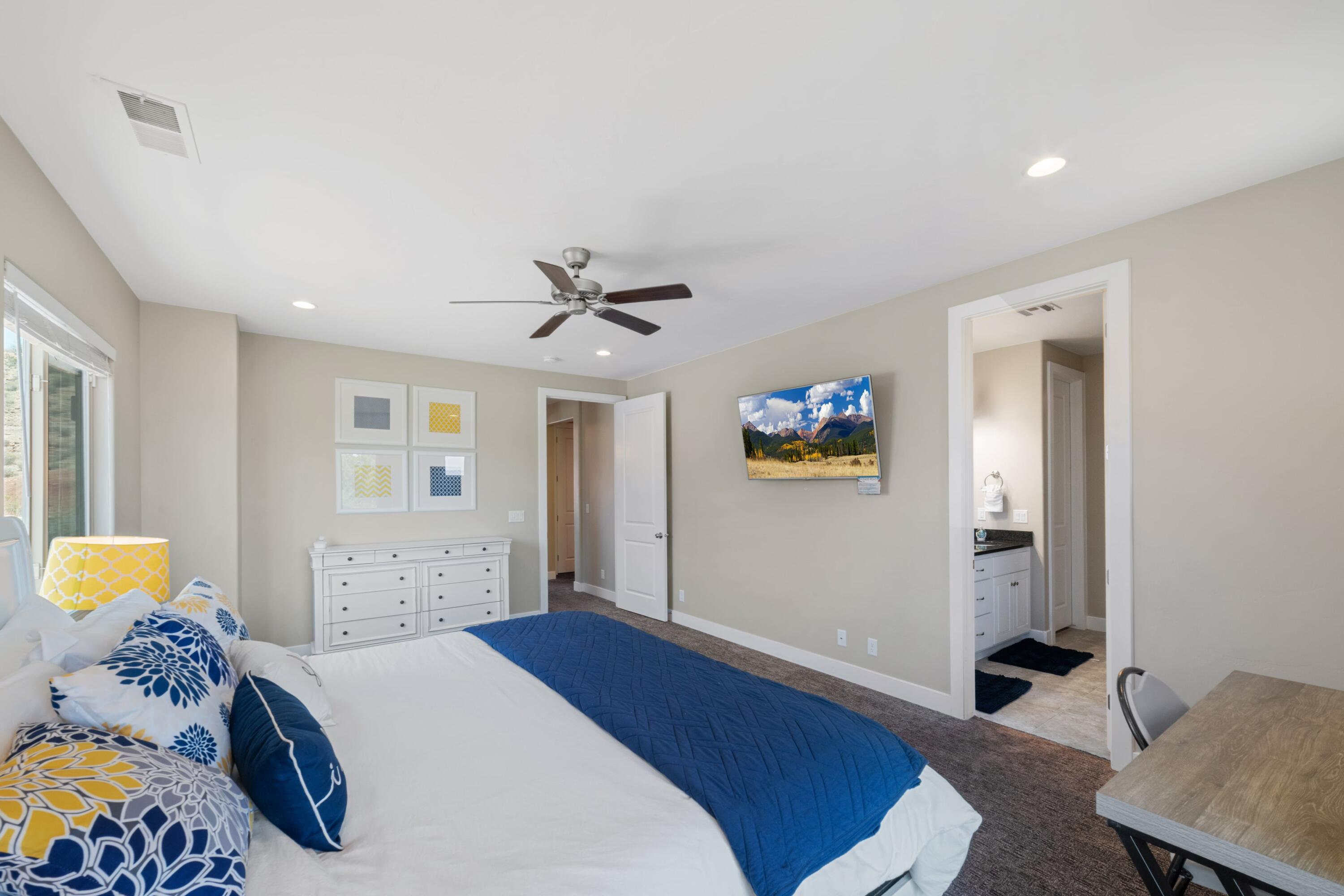 CORAL RIDGE TOWNHOMES - Residential