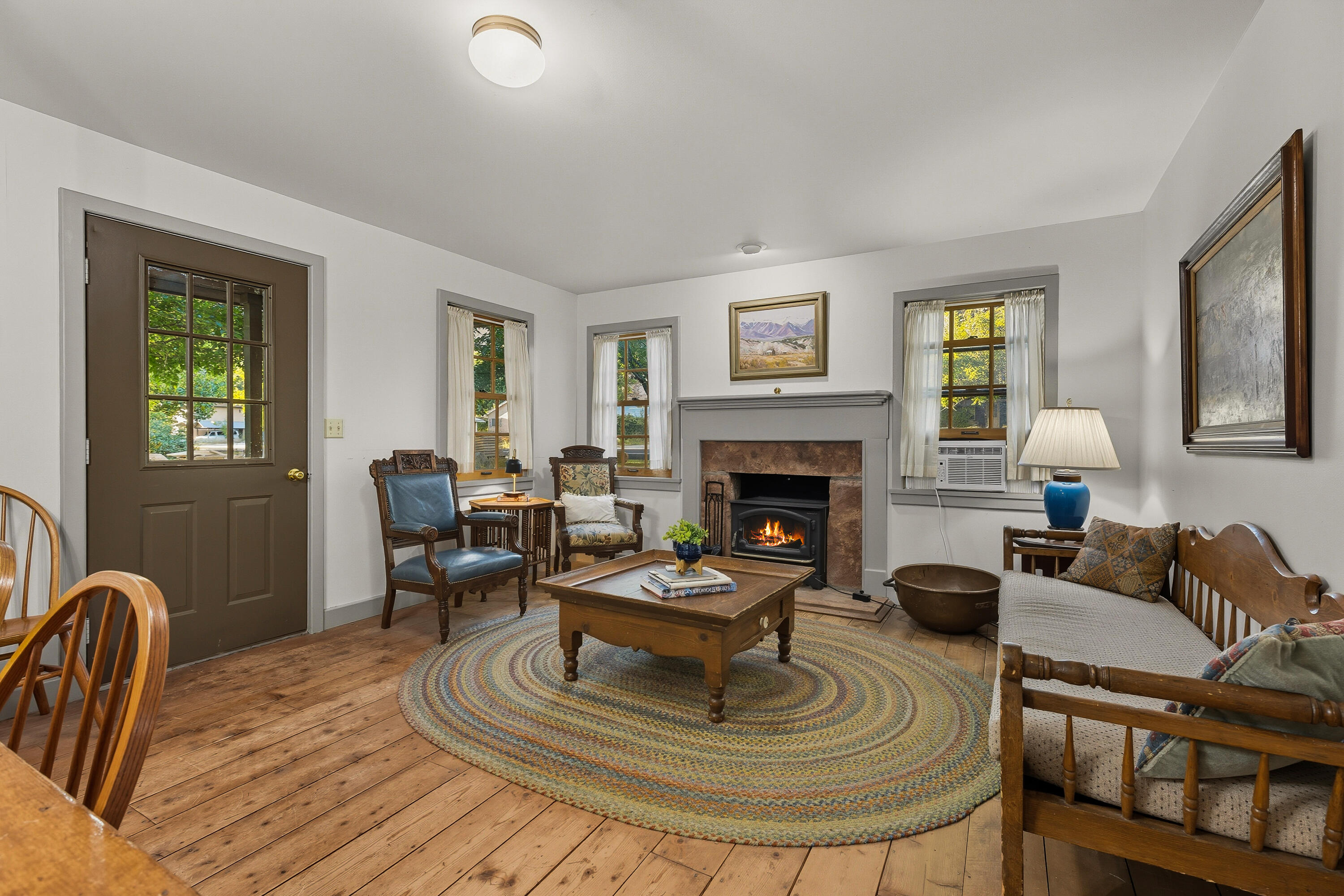 ROCKVILLE TOWNSITE - Residential