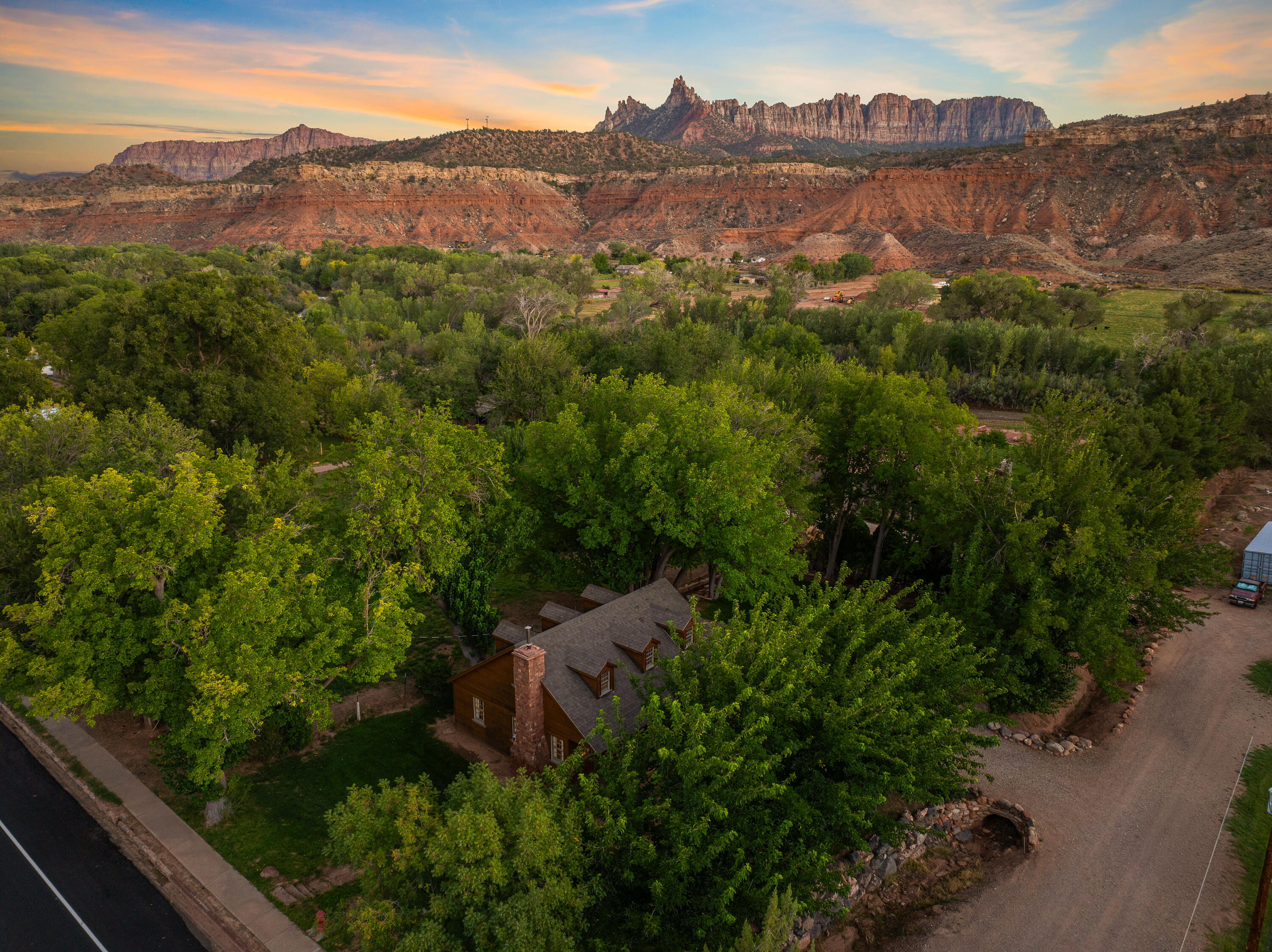 ROCKVILLE TOWNSITE - Residential