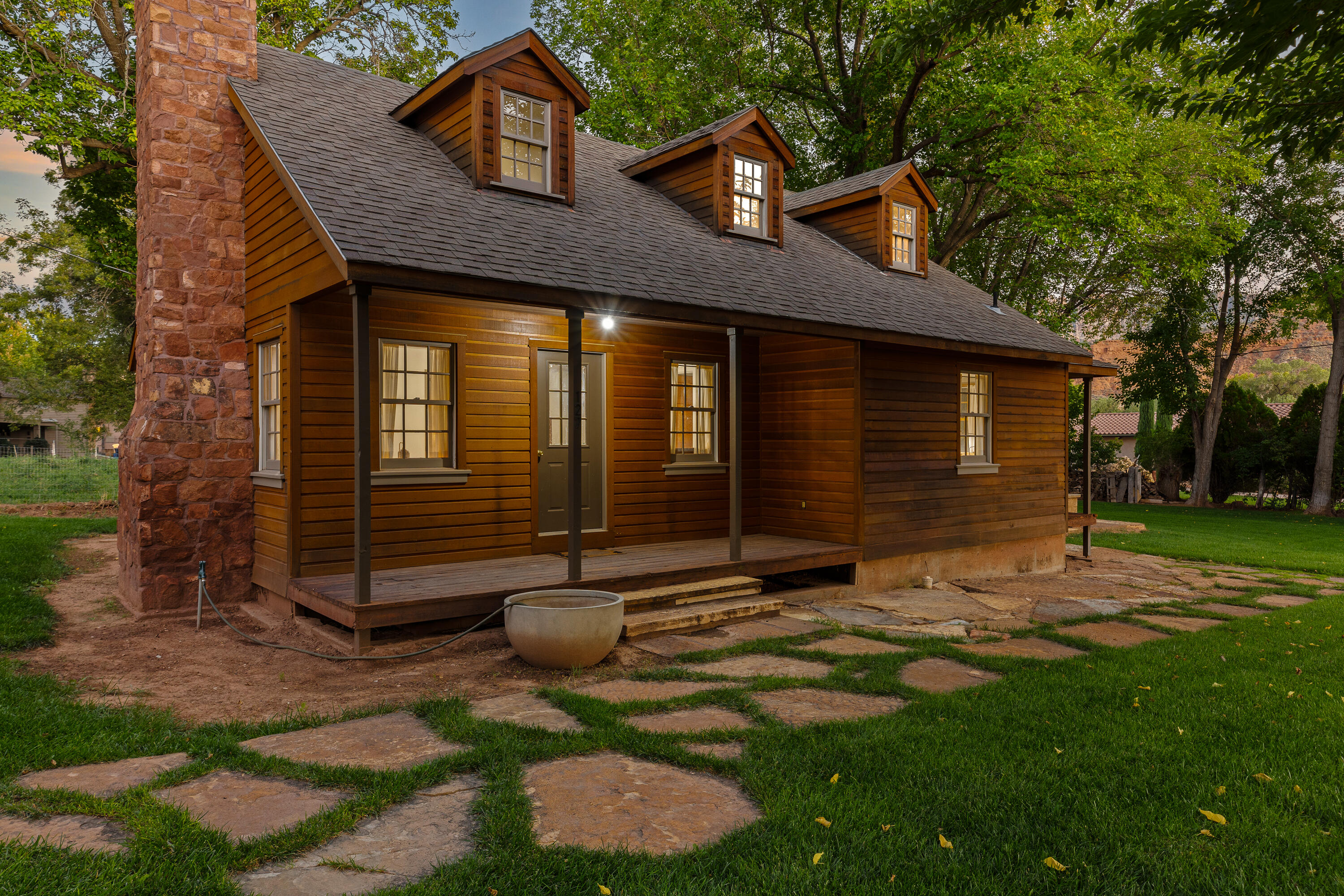 ROCKVILLE TOWNSITE - Residential