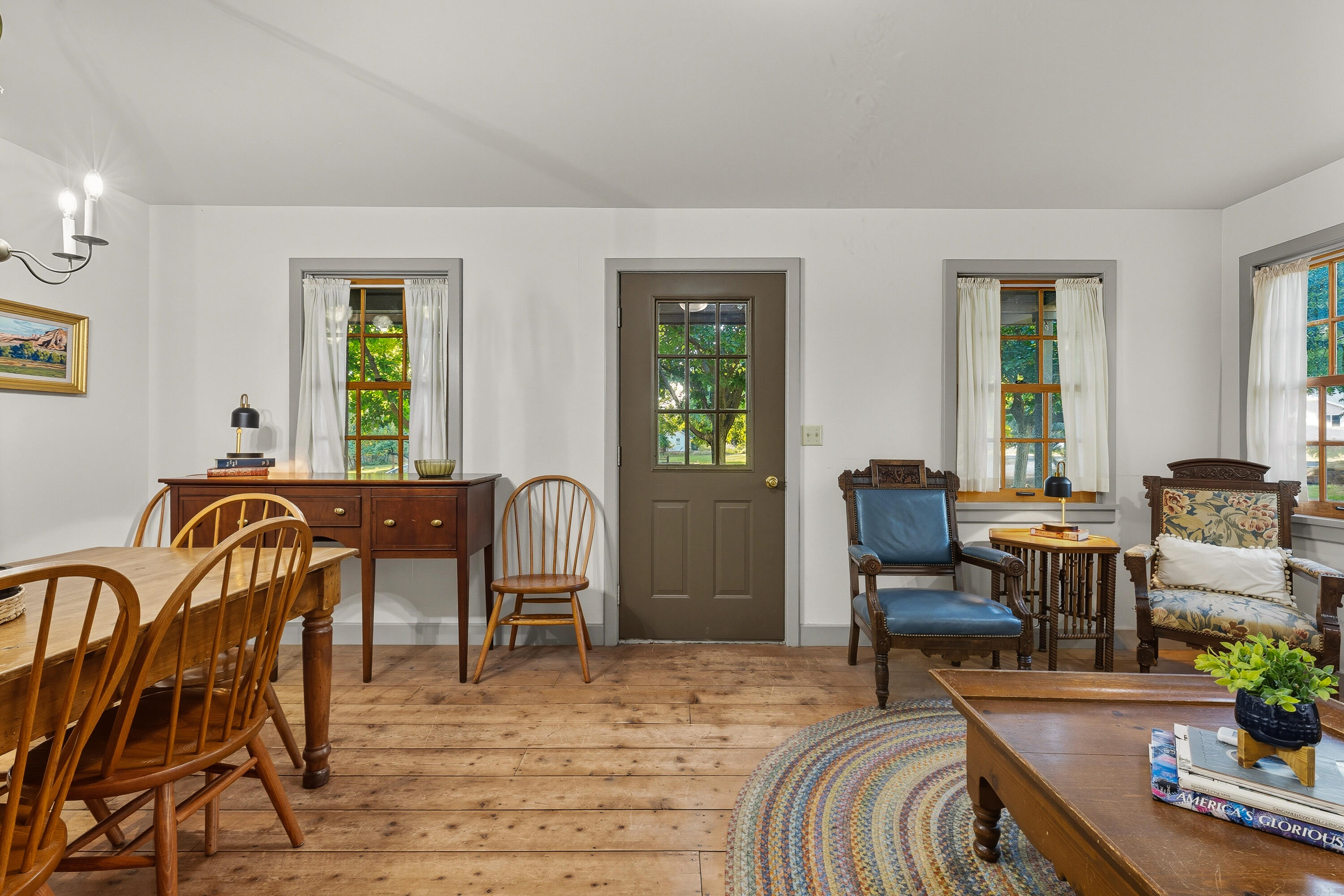 ROCKVILLE TOWNSITE - Residential