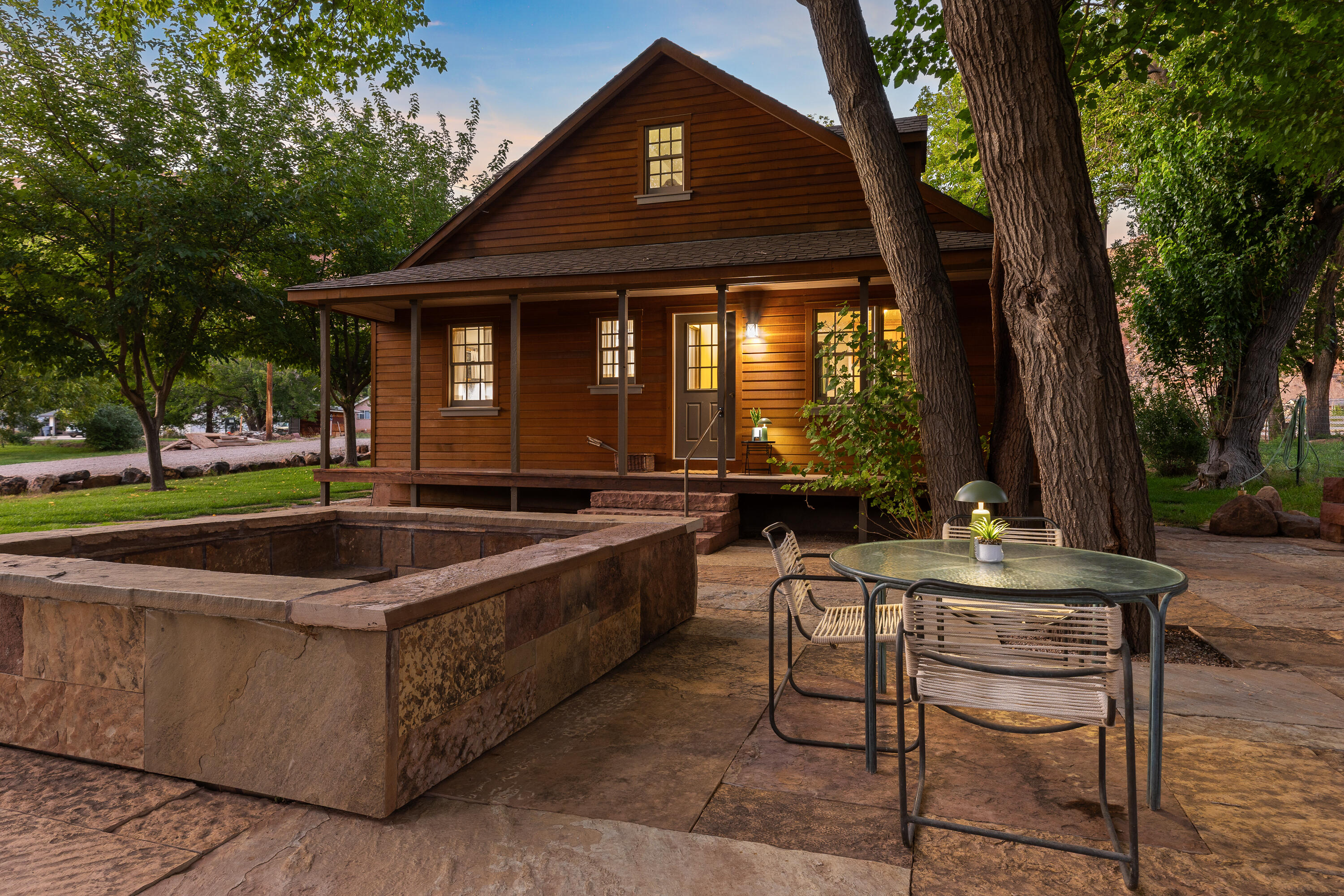 ROCKVILLE TOWNSITE - Residential