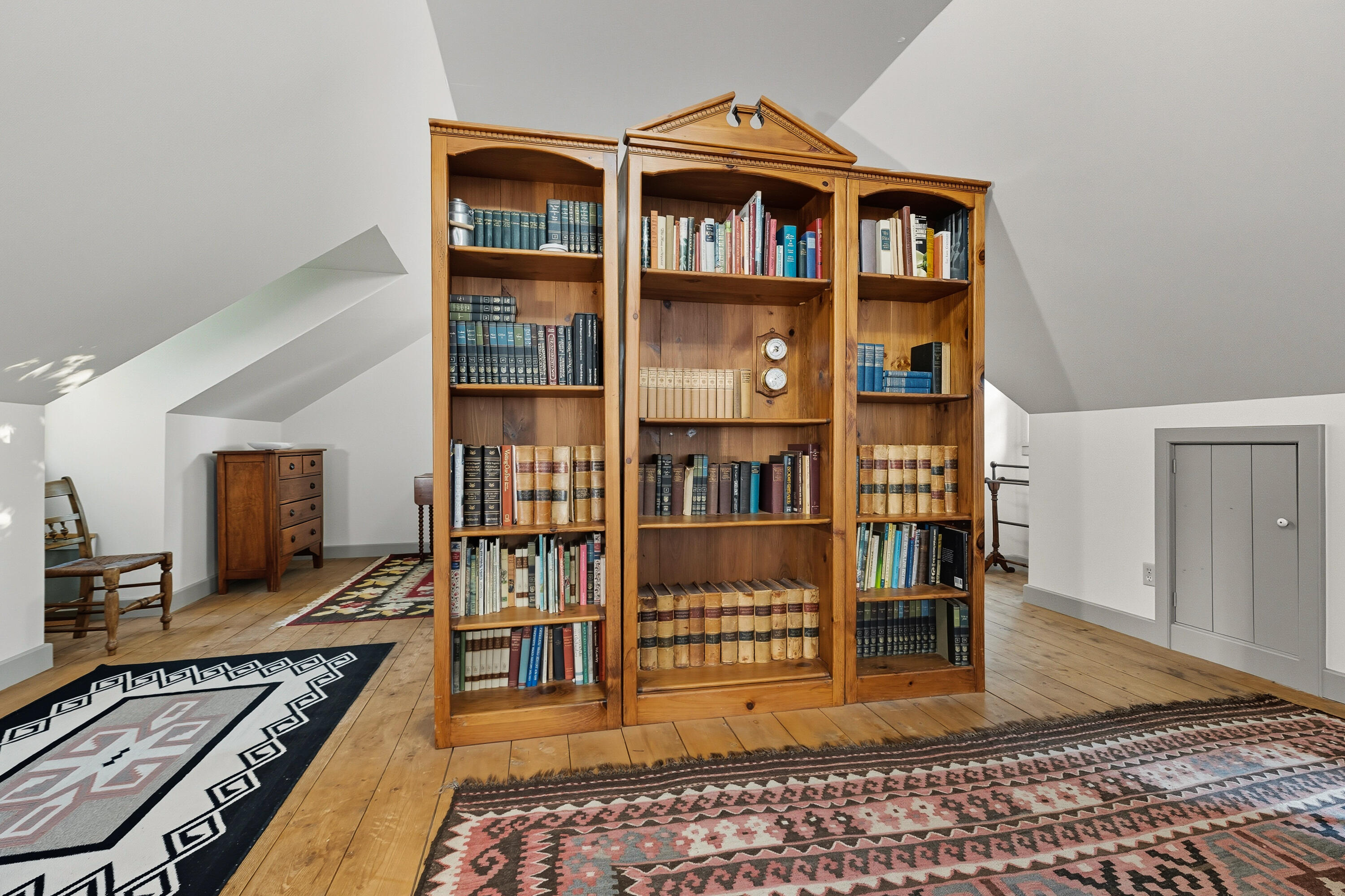 ROCKVILLE TOWNSITE - Residential