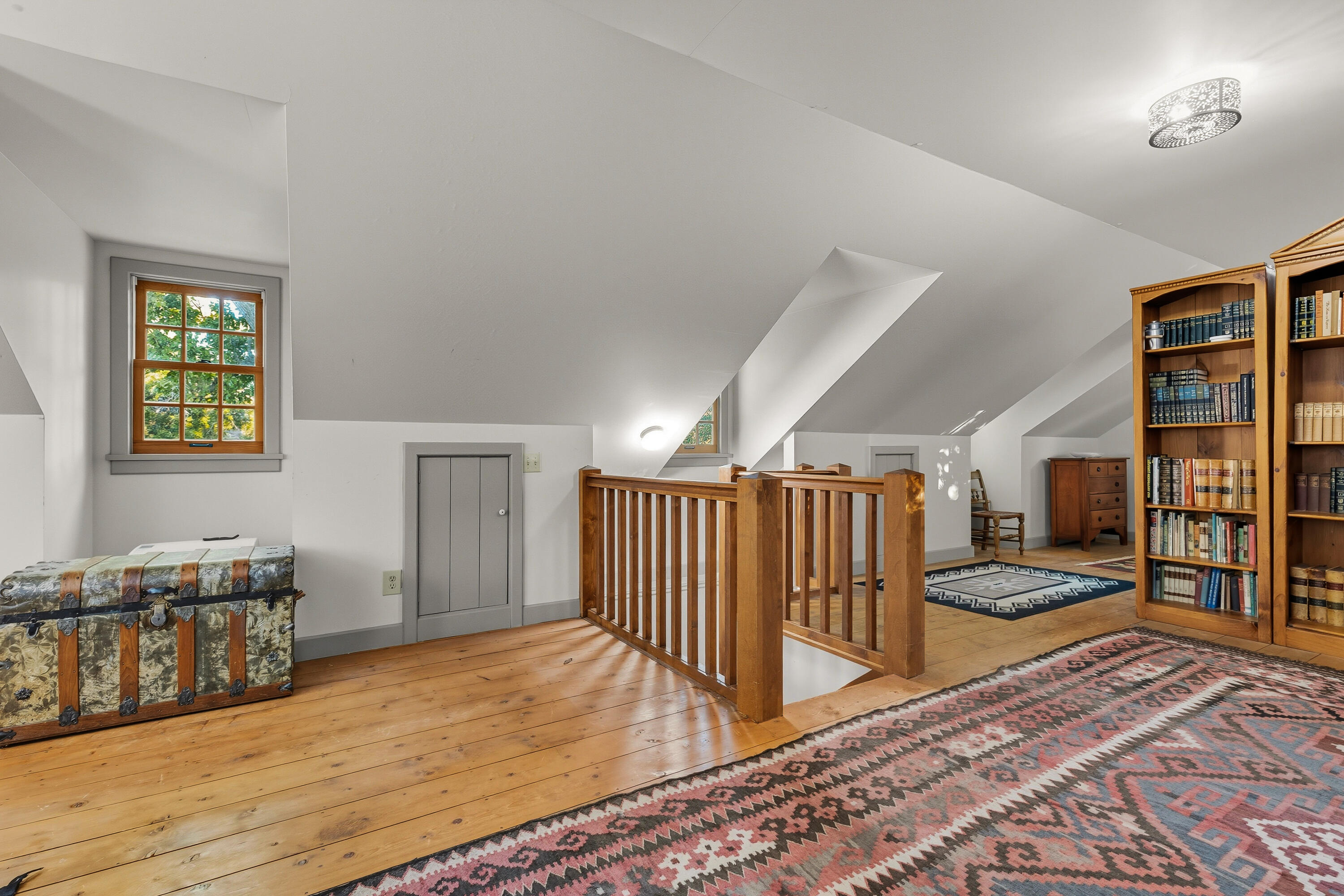 ROCKVILLE TOWNSITE - Residential