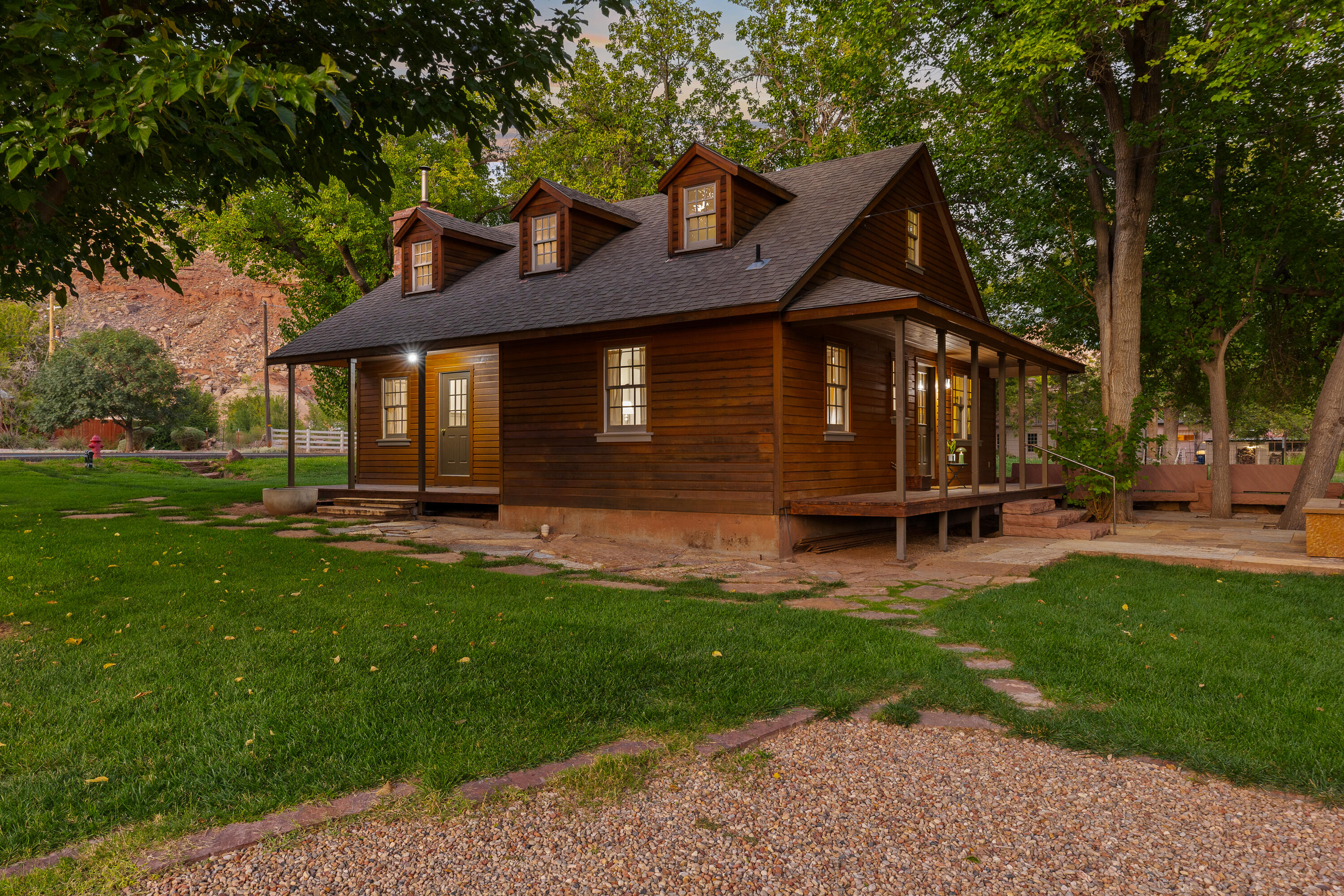 ROCKVILLE TOWNSITE - Residential