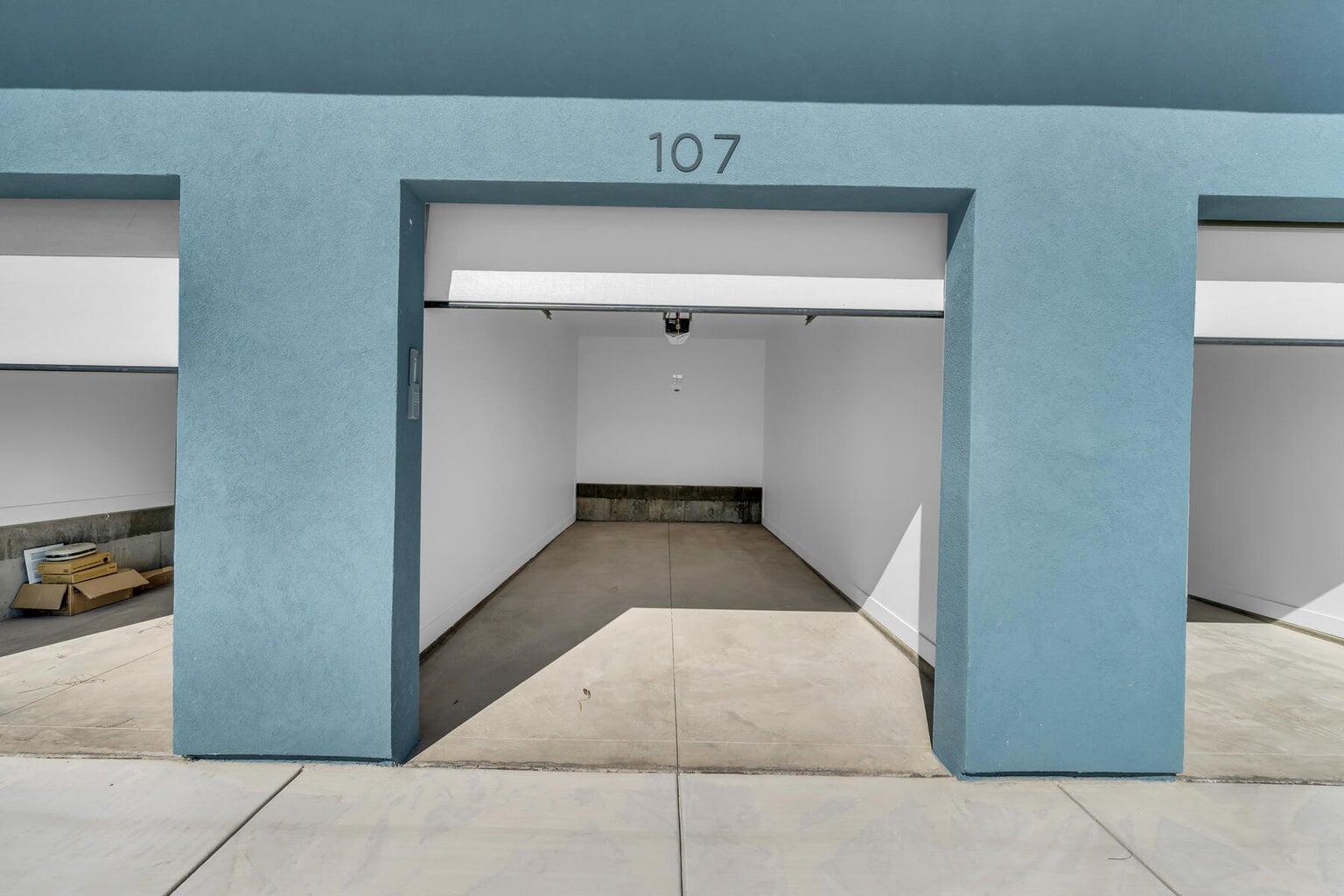 AUBURN HILLS - Residential