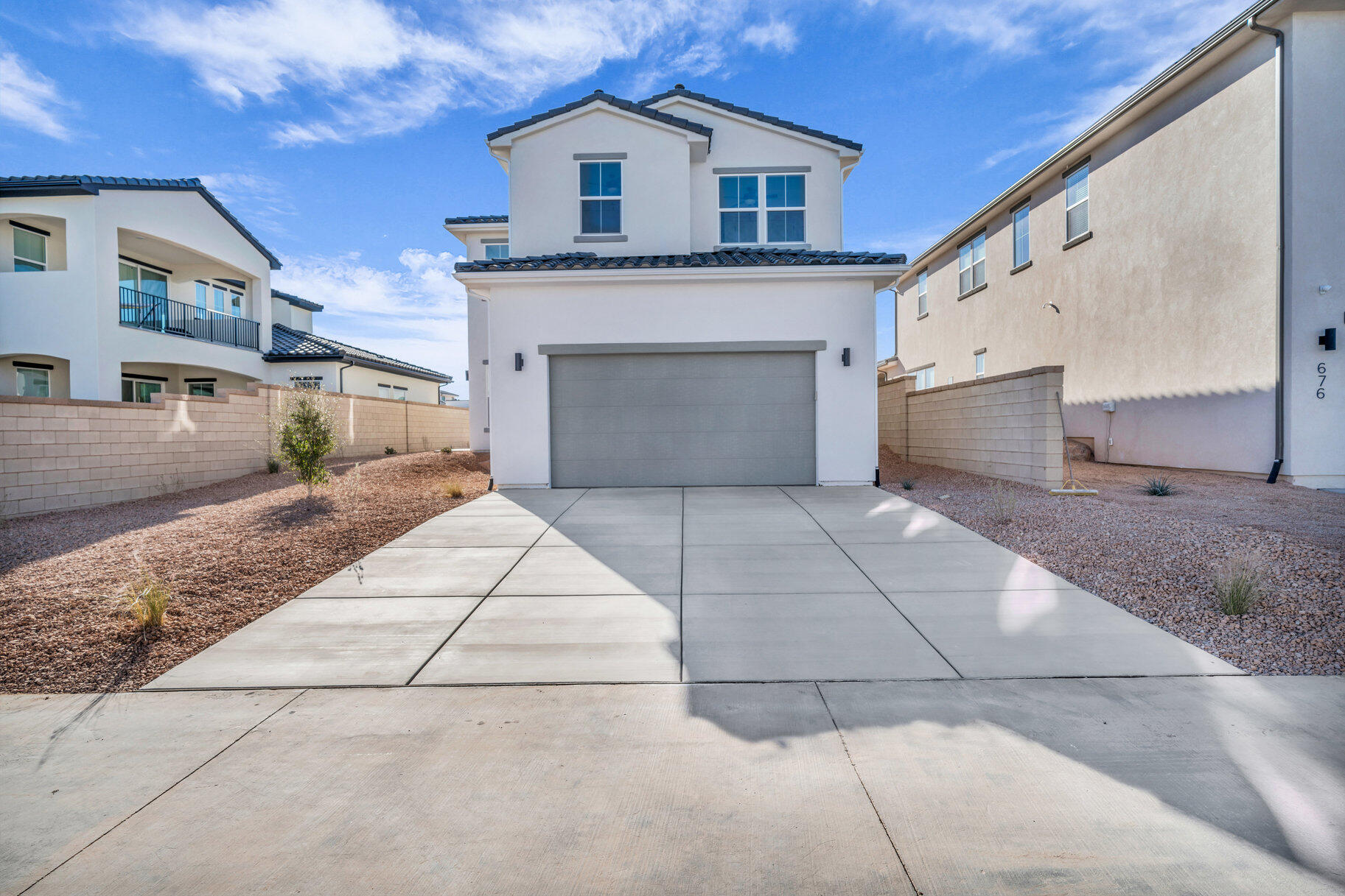 DESERT COLOR RESORT - Residential