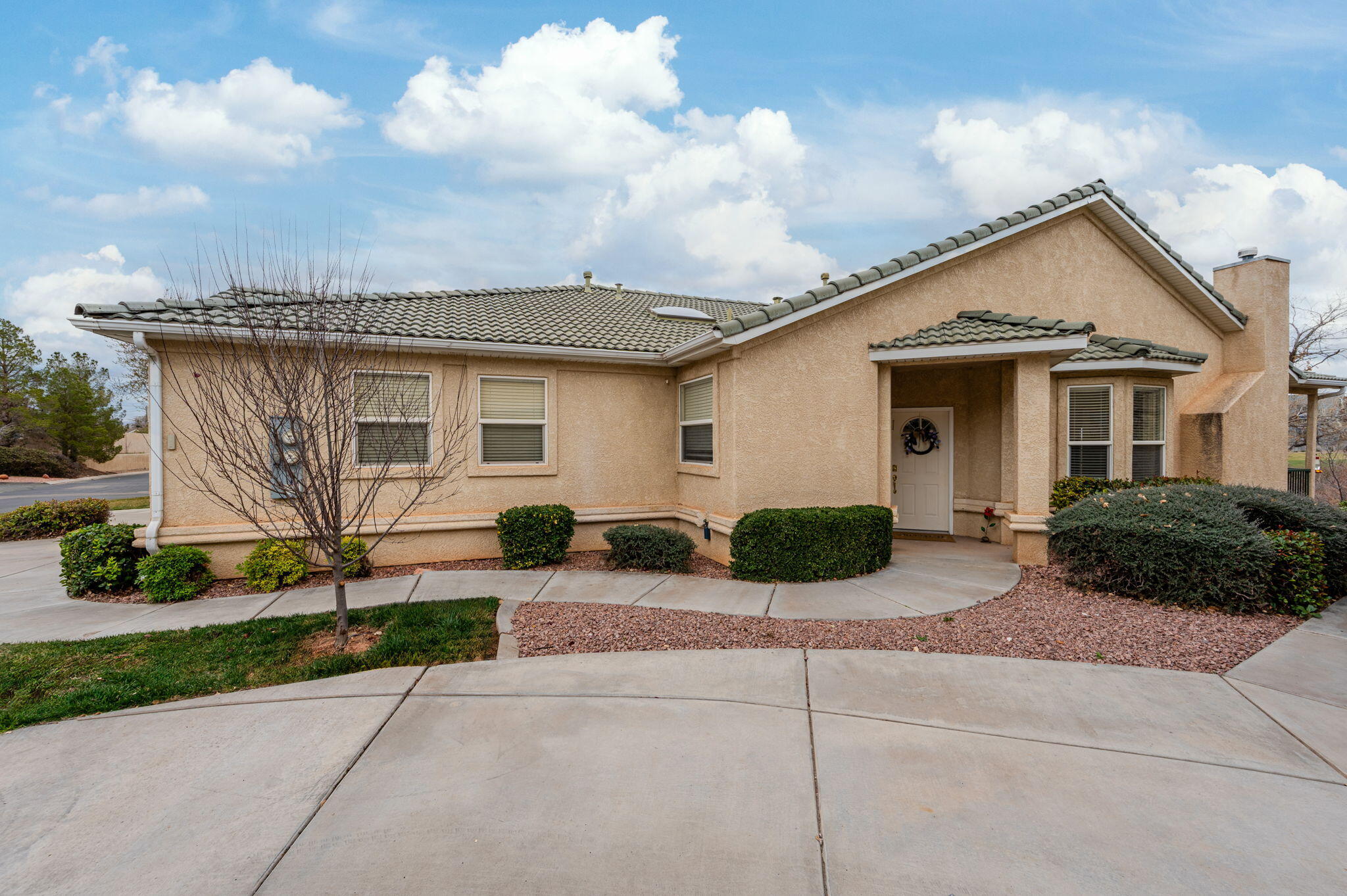 HIGHLANDS - Residential