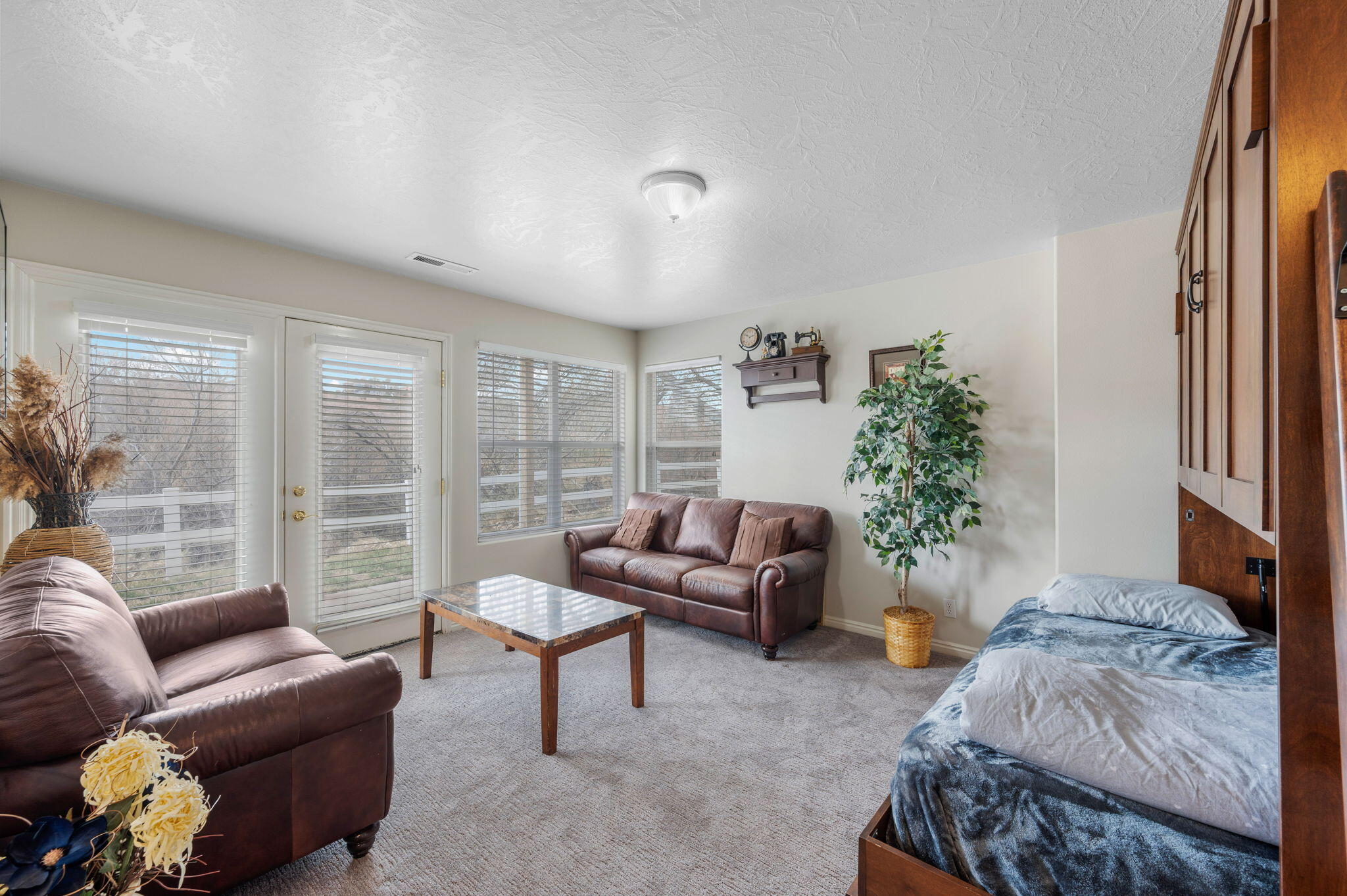 HIGHLANDS - Residential