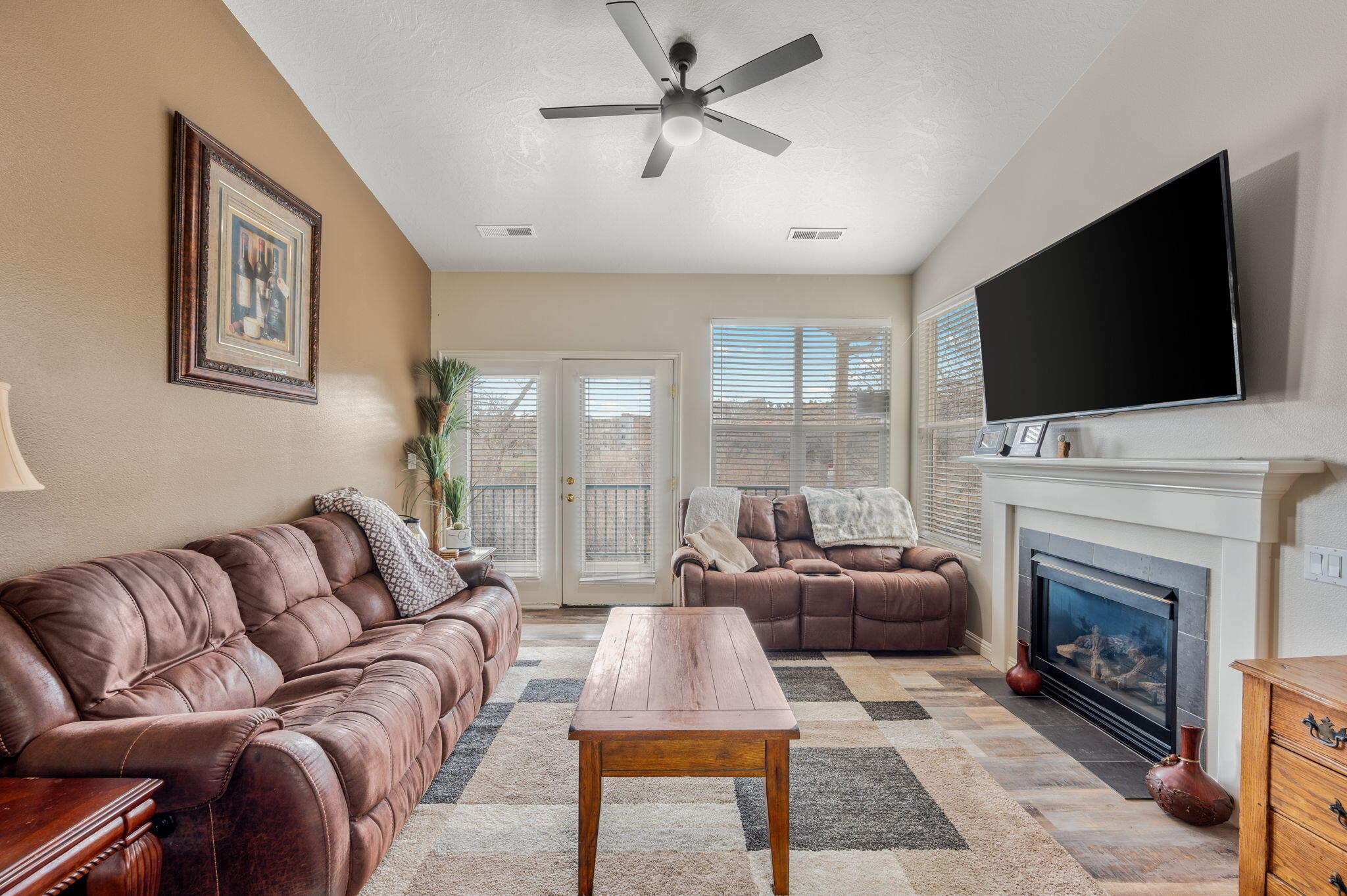 HIGHLANDS - Residential