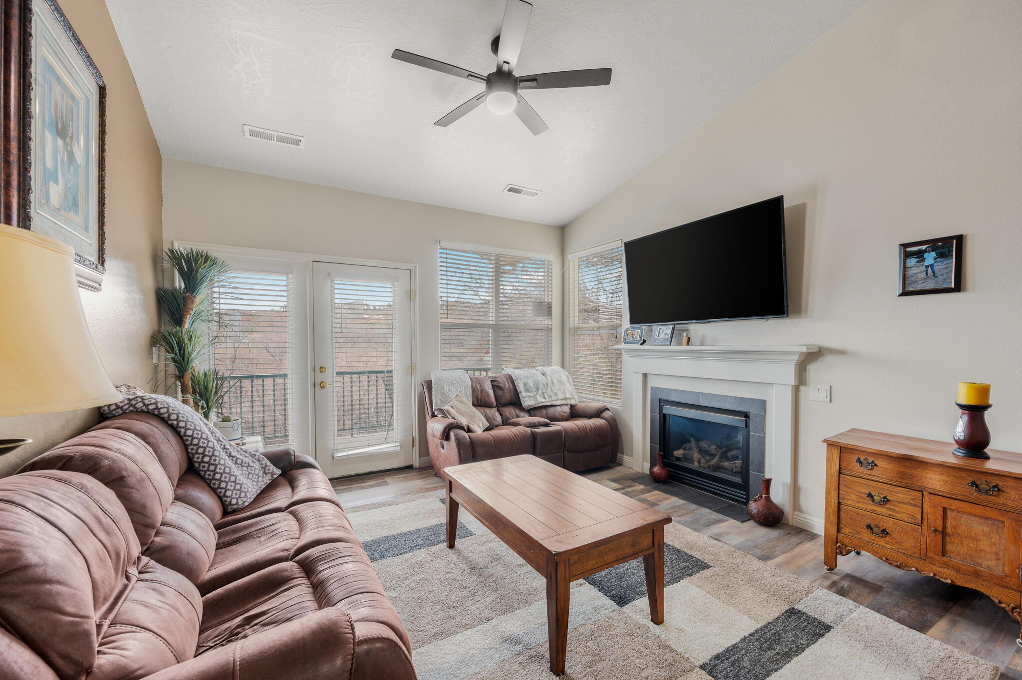 HIGHLANDS - Residential