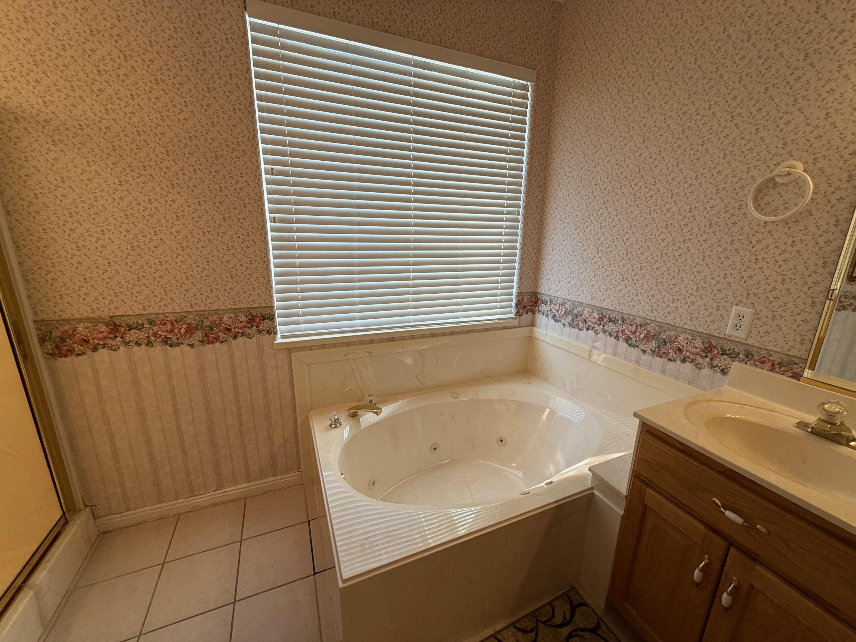 MAJESTIC VALLEY ESTATES - Residential