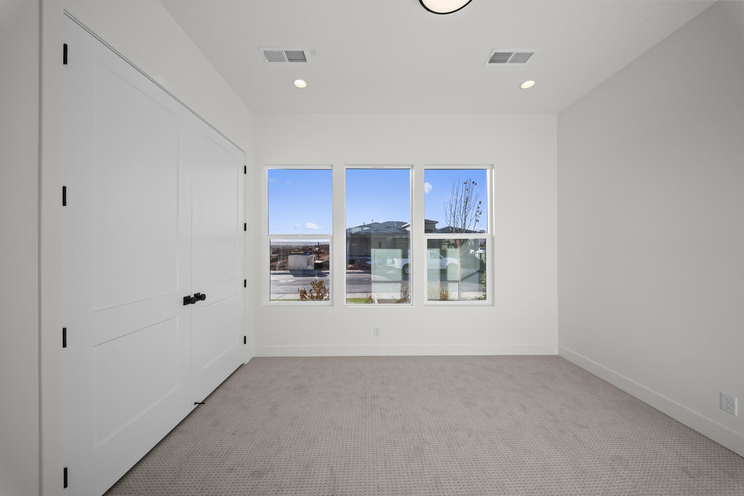 RED SANDS AT DESERT SANDS - Residential