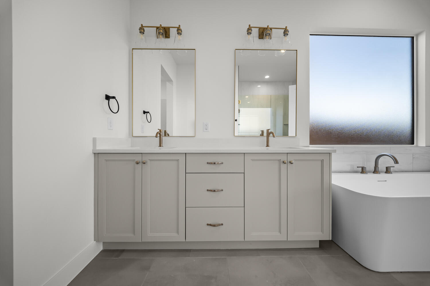 RED SANDS AT DESERT SANDS - Residential