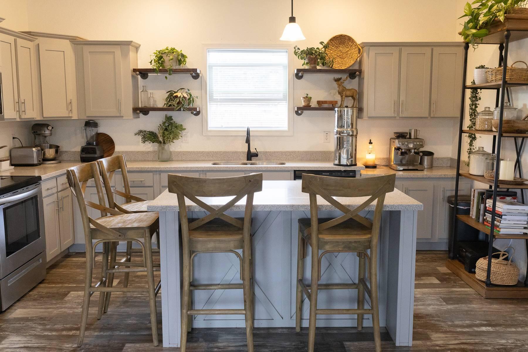 APPLE VALLEY RANCH - Residential