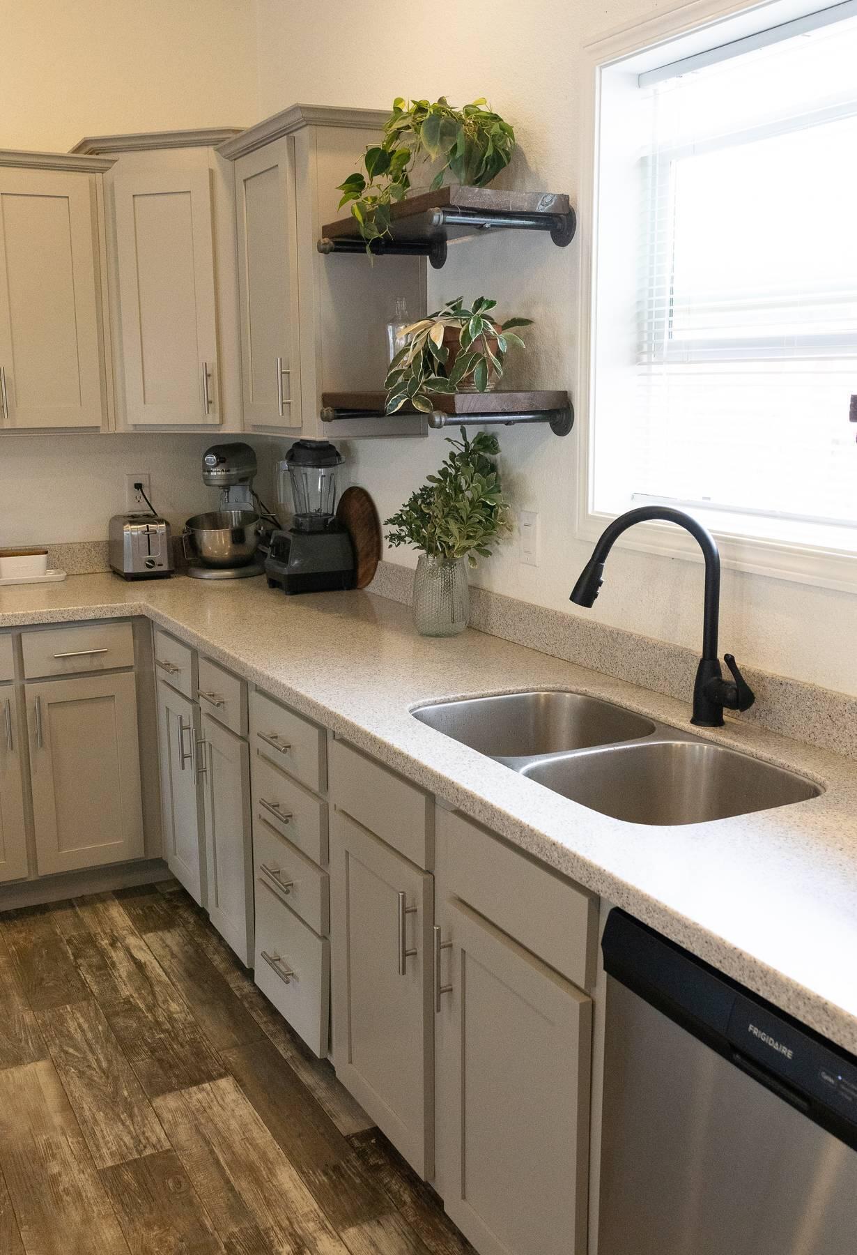 APPLE VALLEY RANCH - Residential