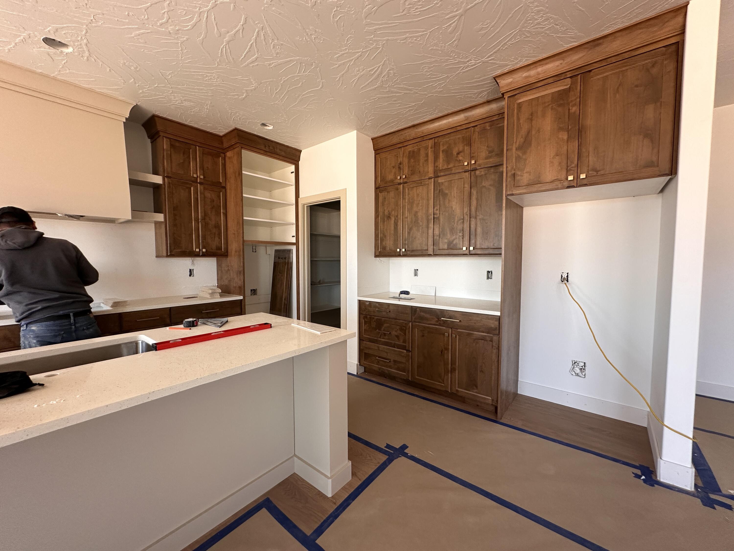 RED SLATE ESTATES - Residential