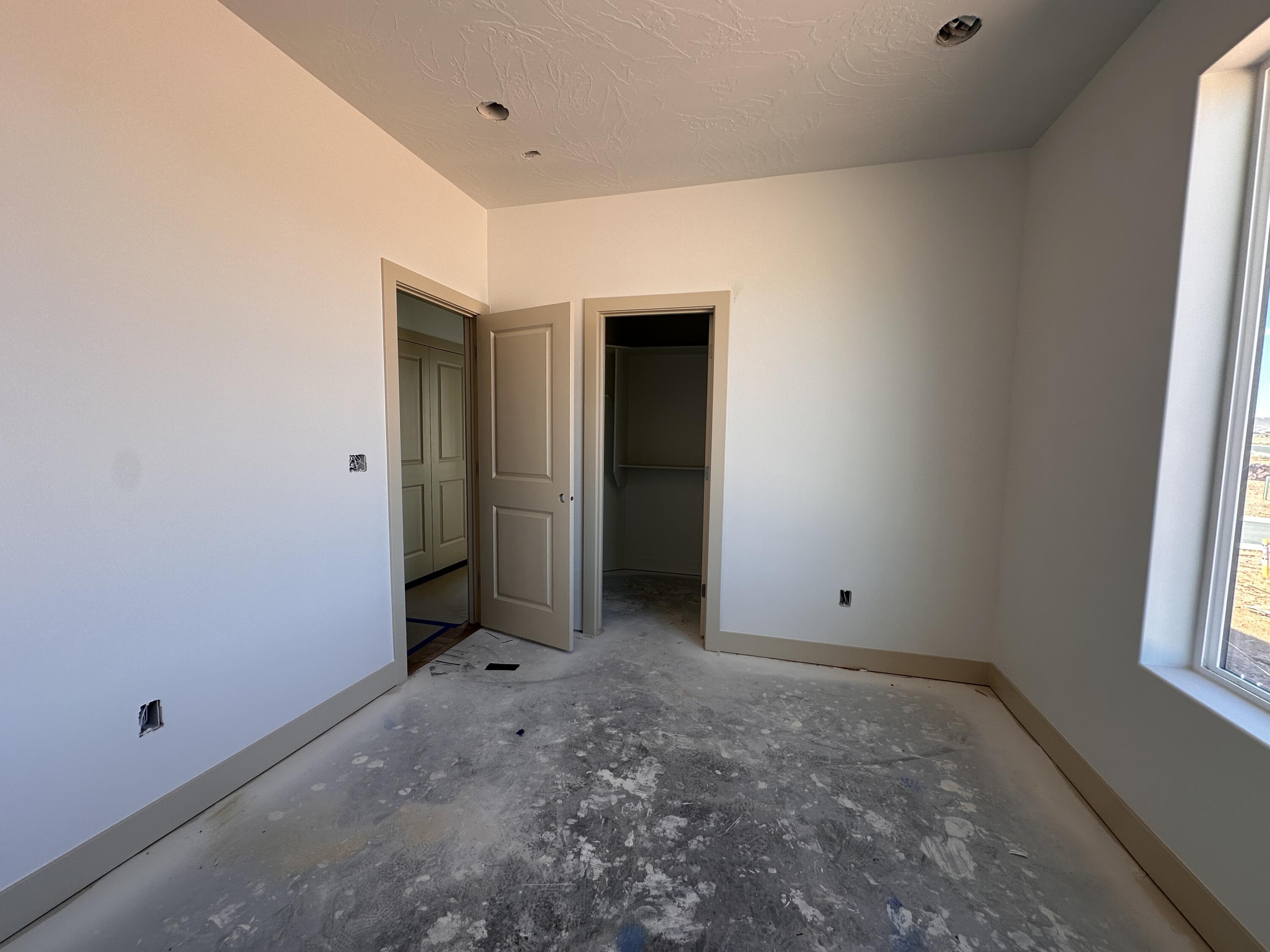 RED SLATE ESTATES - Residential