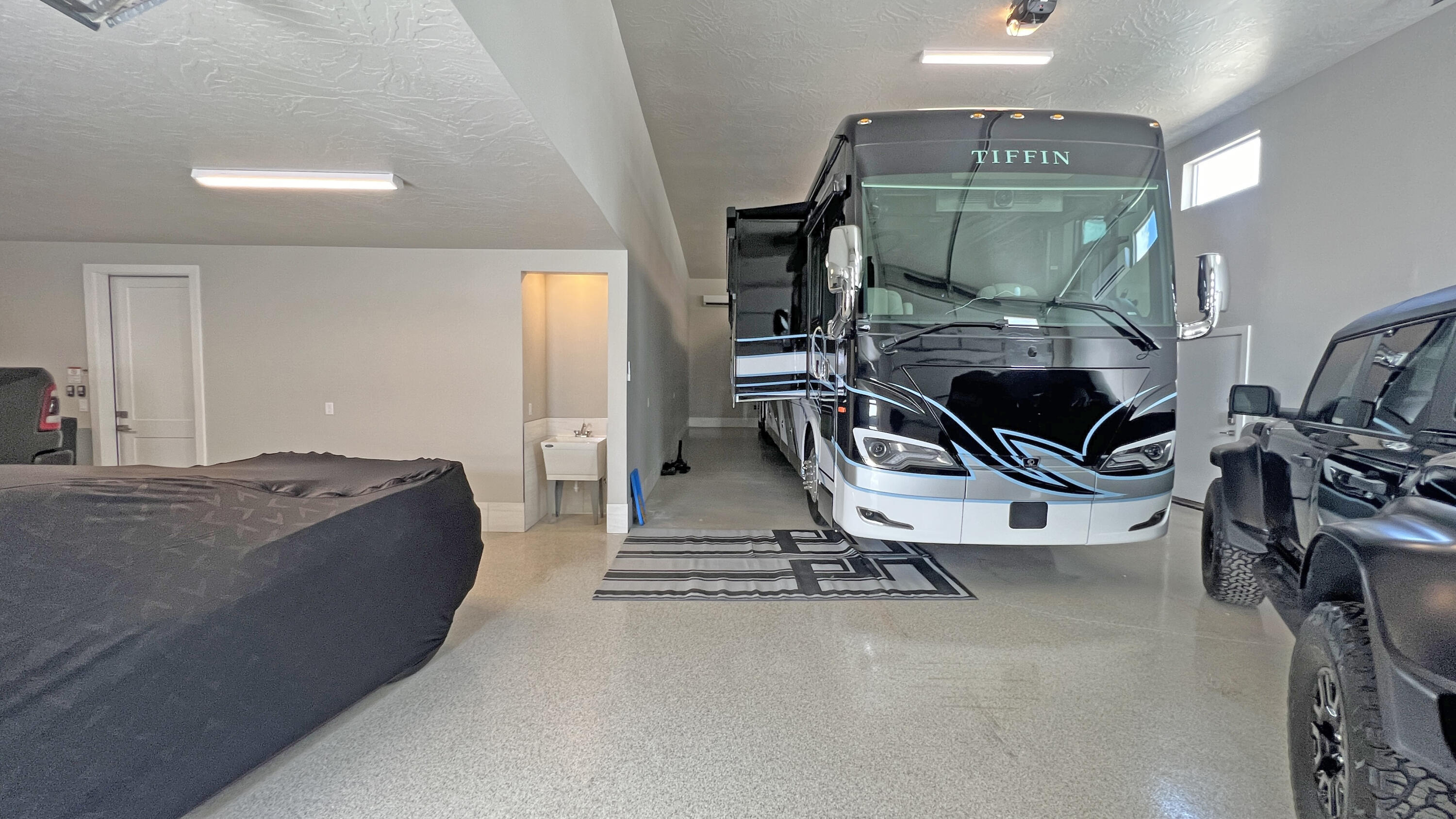 PECAN VALLEY - Residential