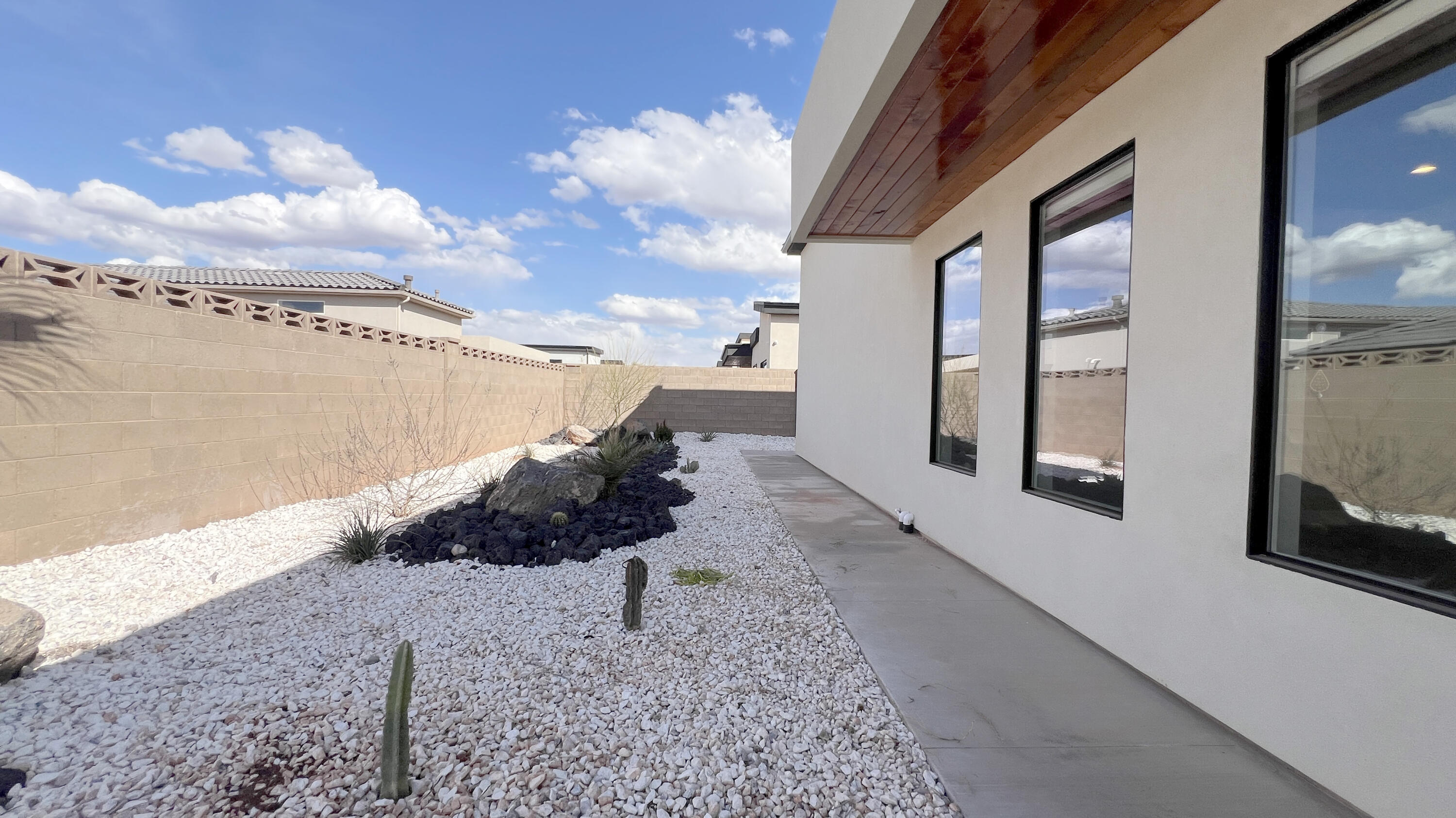 PECAN VALLEY - Residential