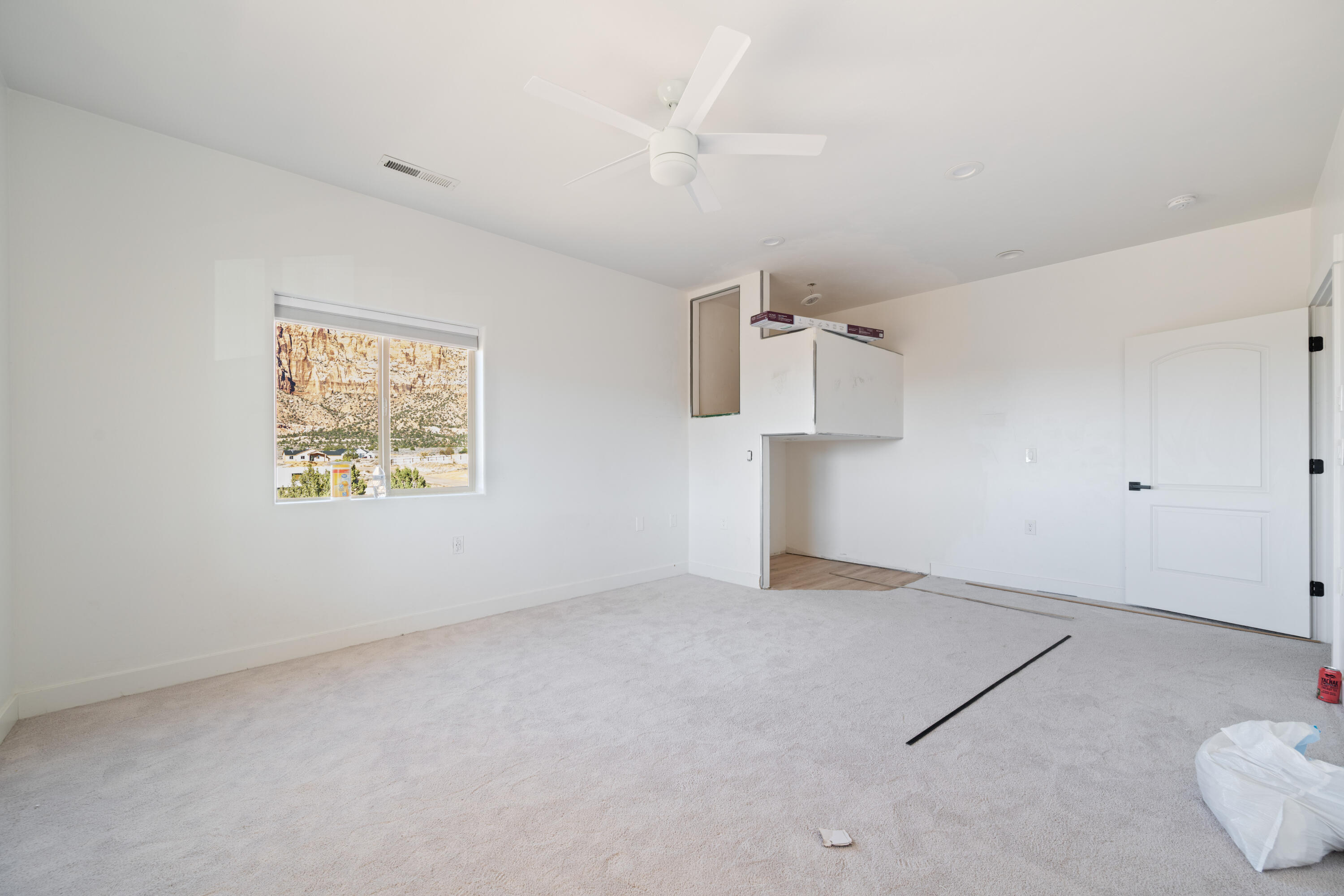 SHORT CREEK - Residential