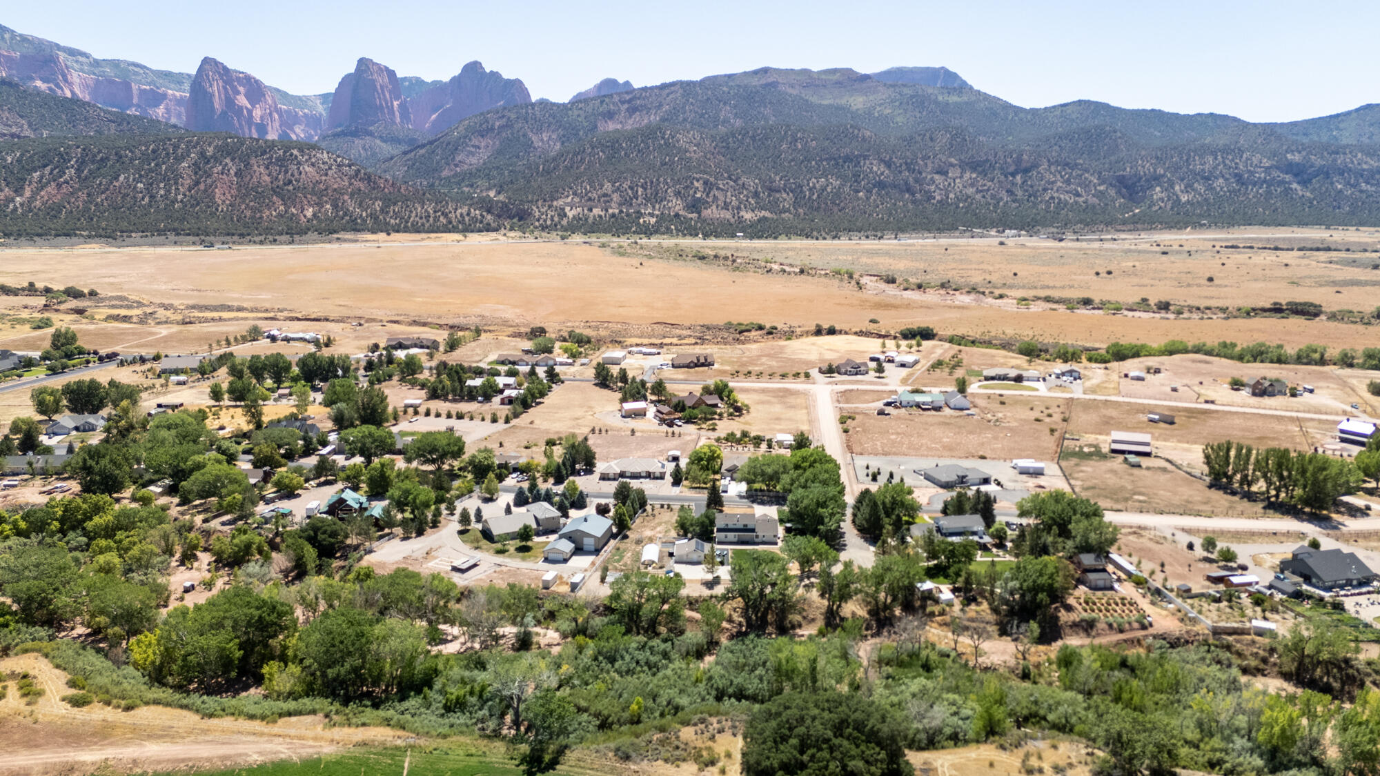 NEW HARMONY FARMS - Residential