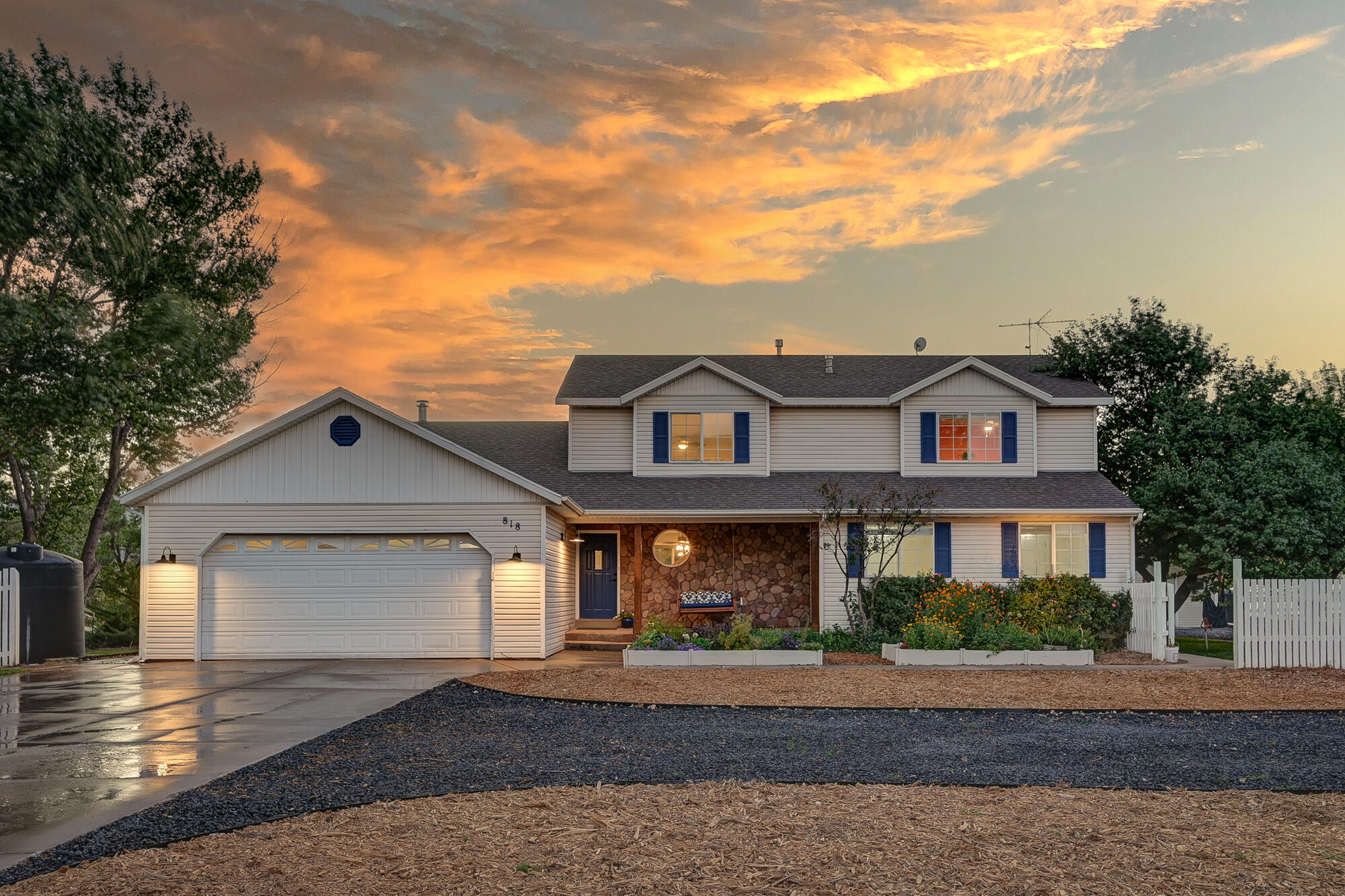 NEW HARMONY FARMS - Residential