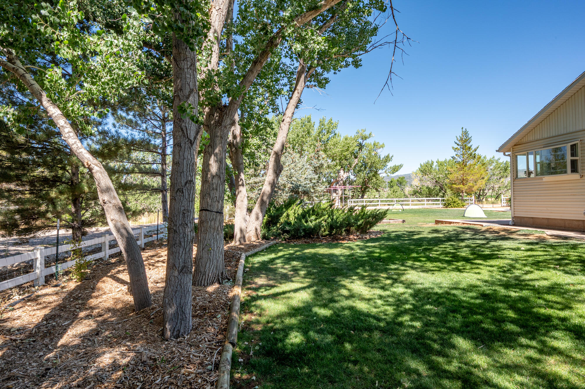 NEW HARMONY FARMS - Residential