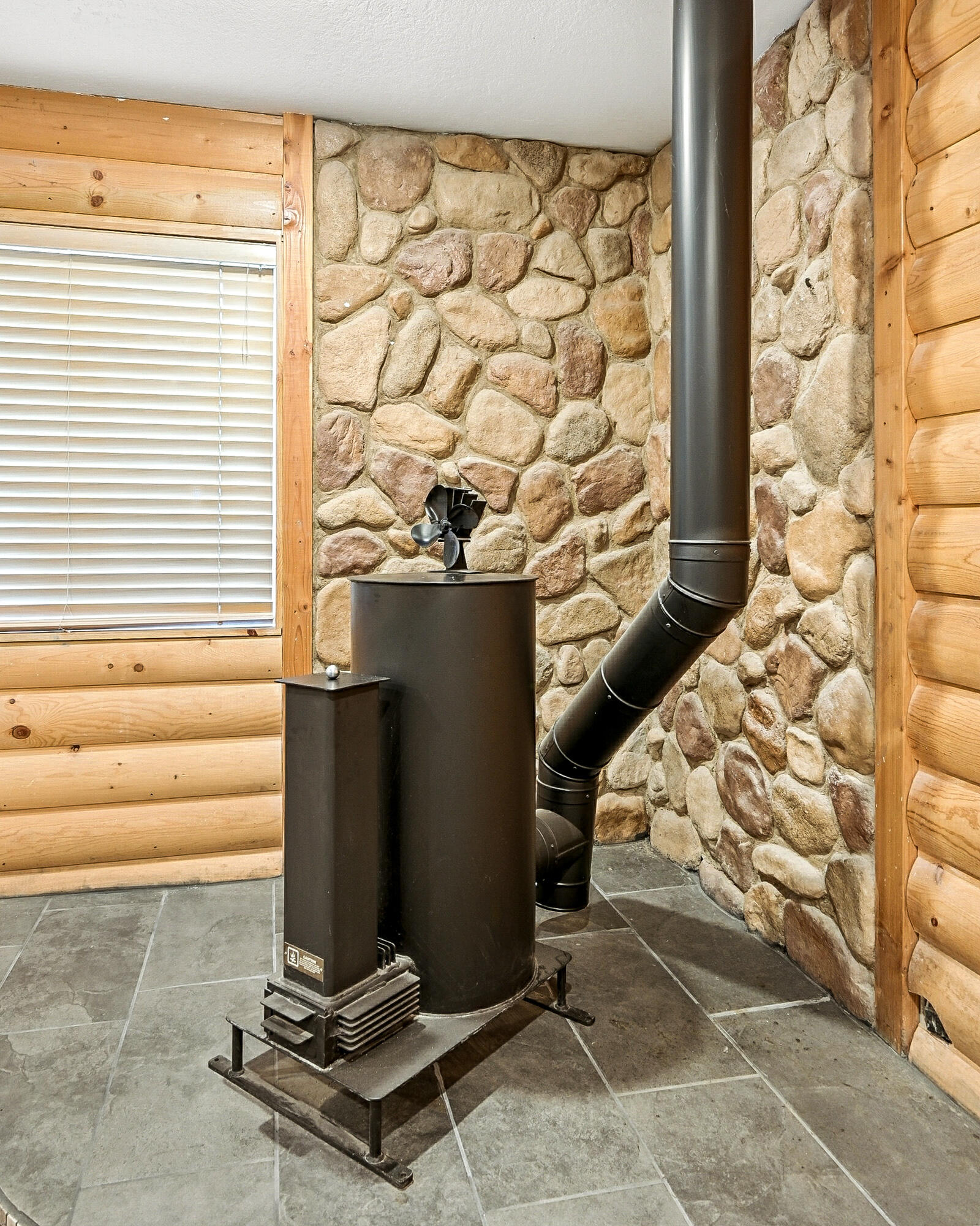 NEW HARMONY FARMS - Residential