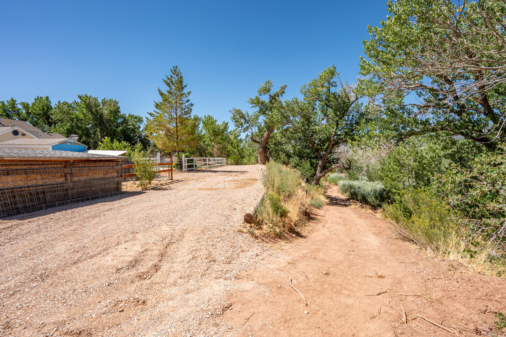 NEW HARMONY FARMS - Residential