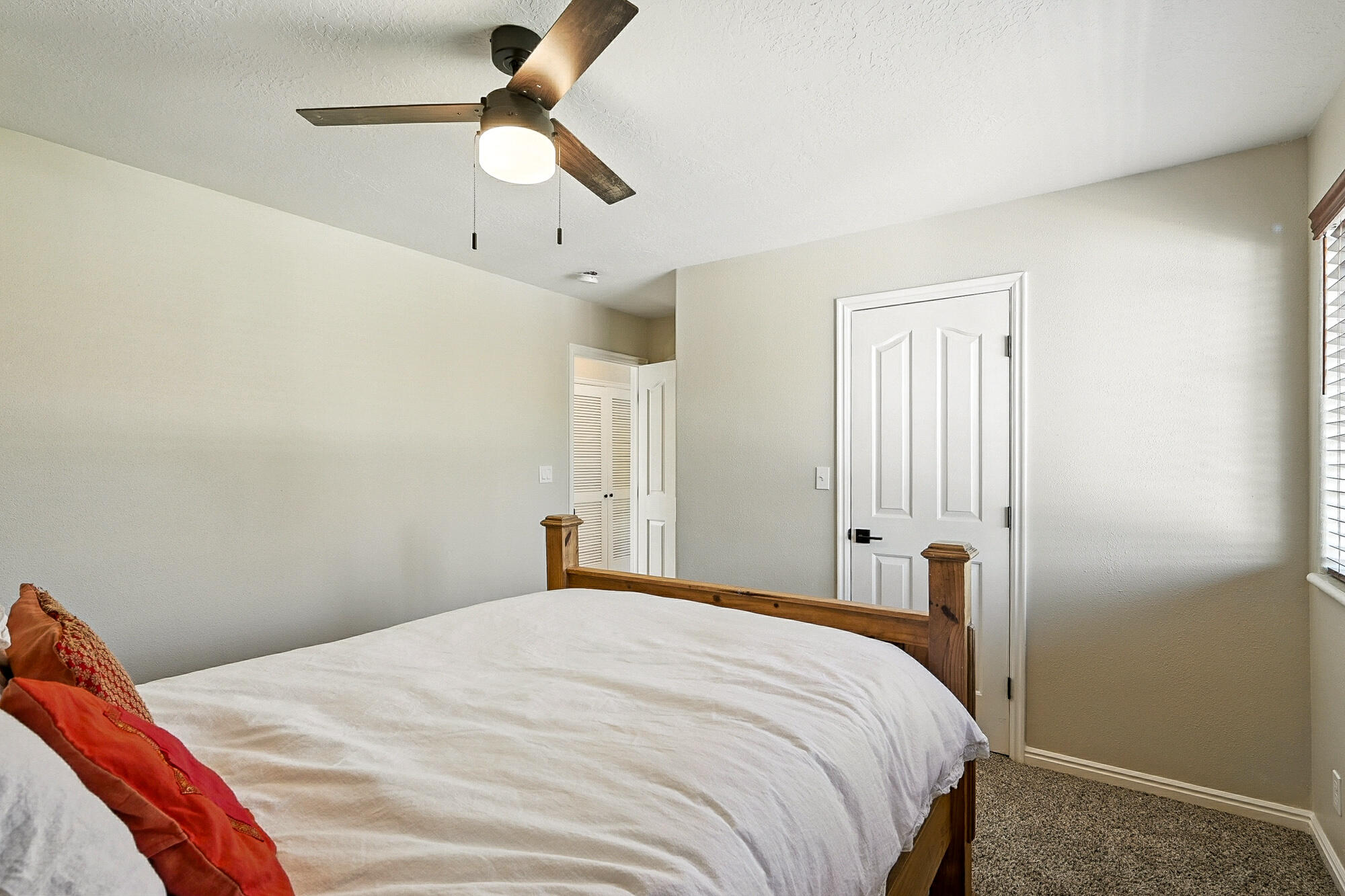 NEW HARMONY FARMS - Residential