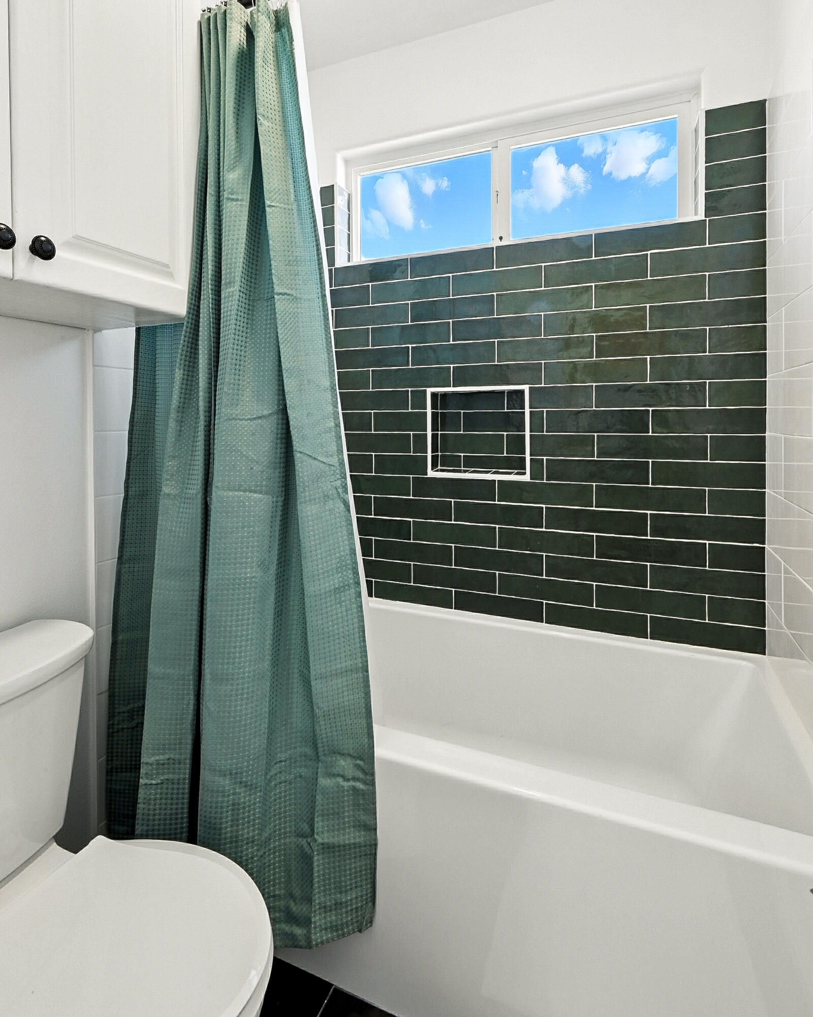 NEW HARMONY FARMS - Residential