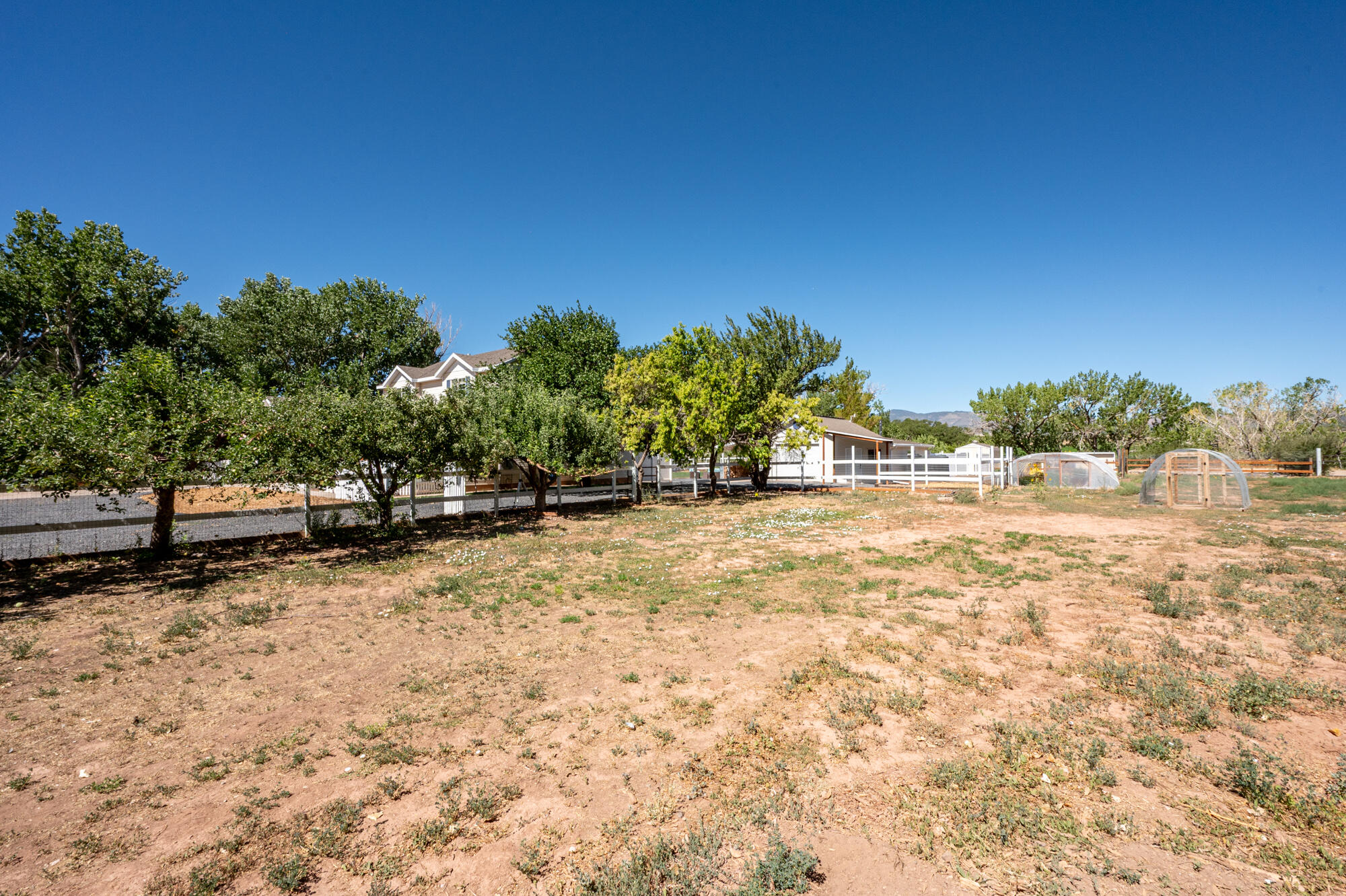 NEW HARMONY FARMS - Residential