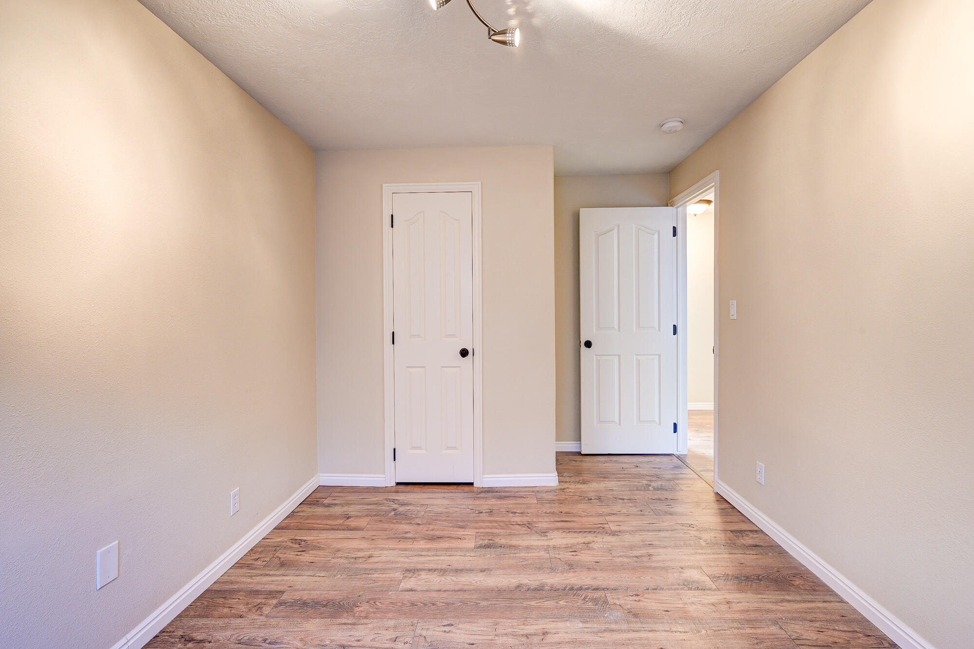 NEW HARMONY FARMS - Residential