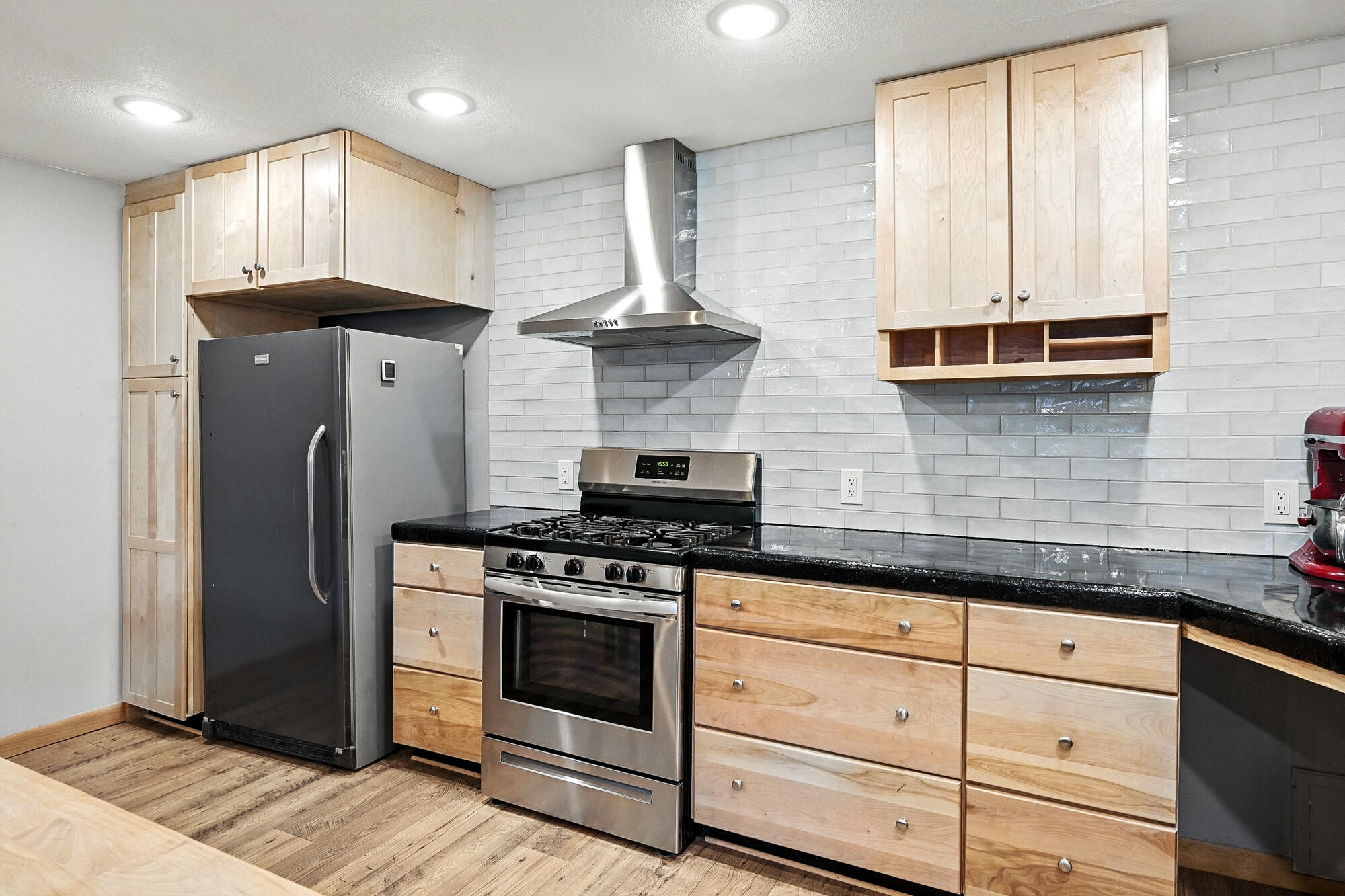 NEW HARMONY FARMS - Residential