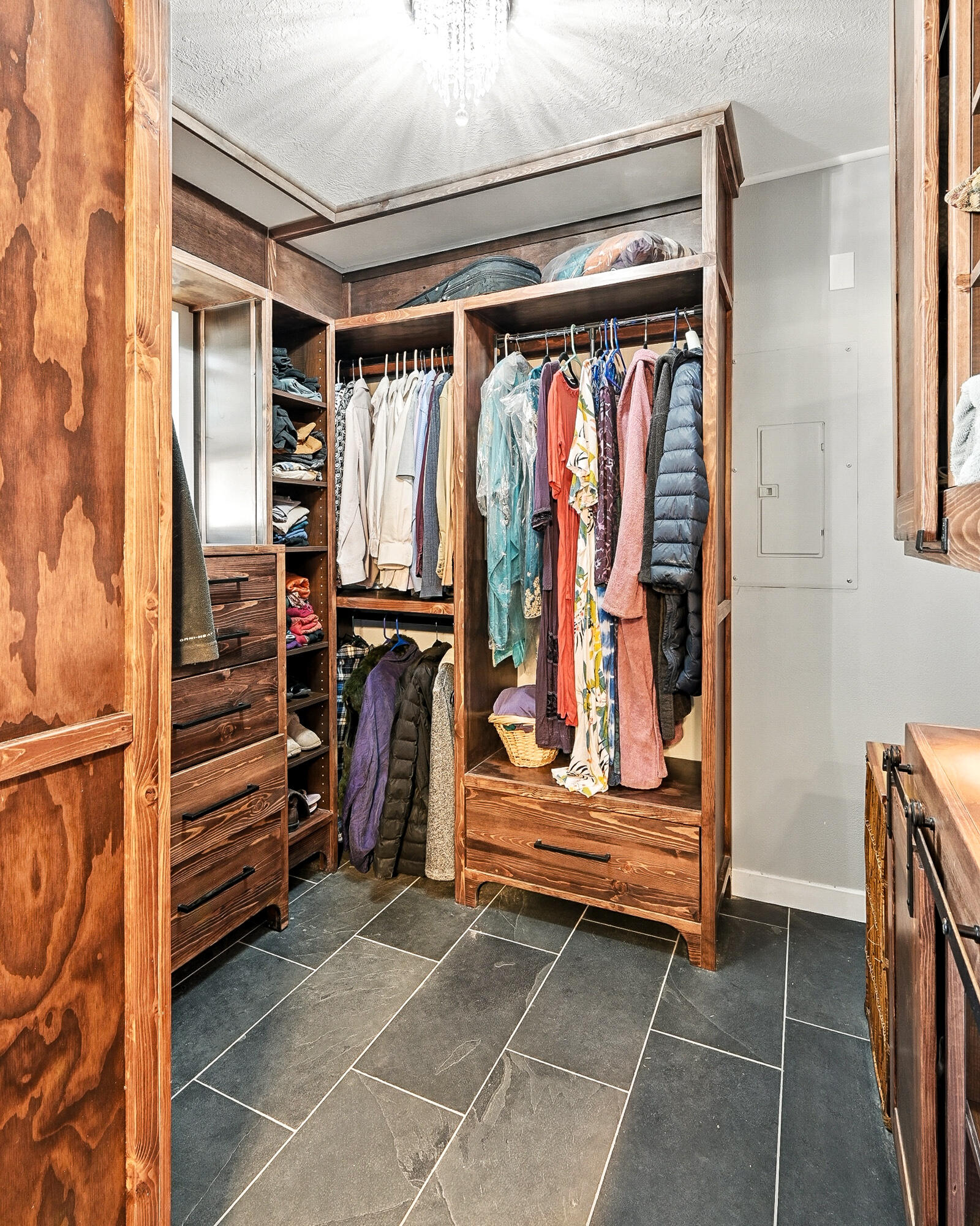 NEW HARMONY FARMS - Residential