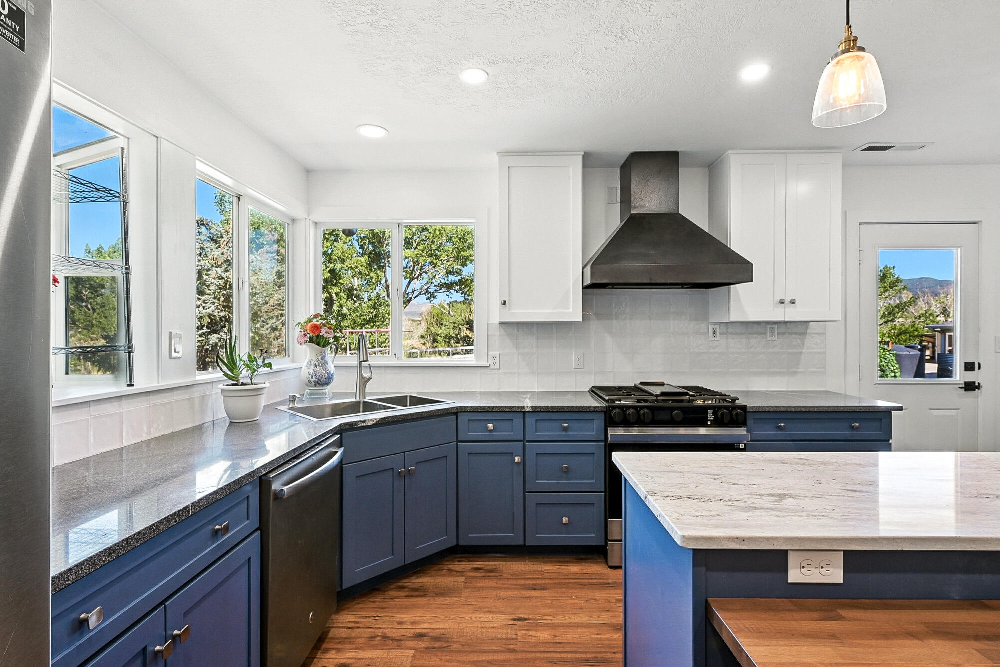 NEW HARMONY FARMS - Residential