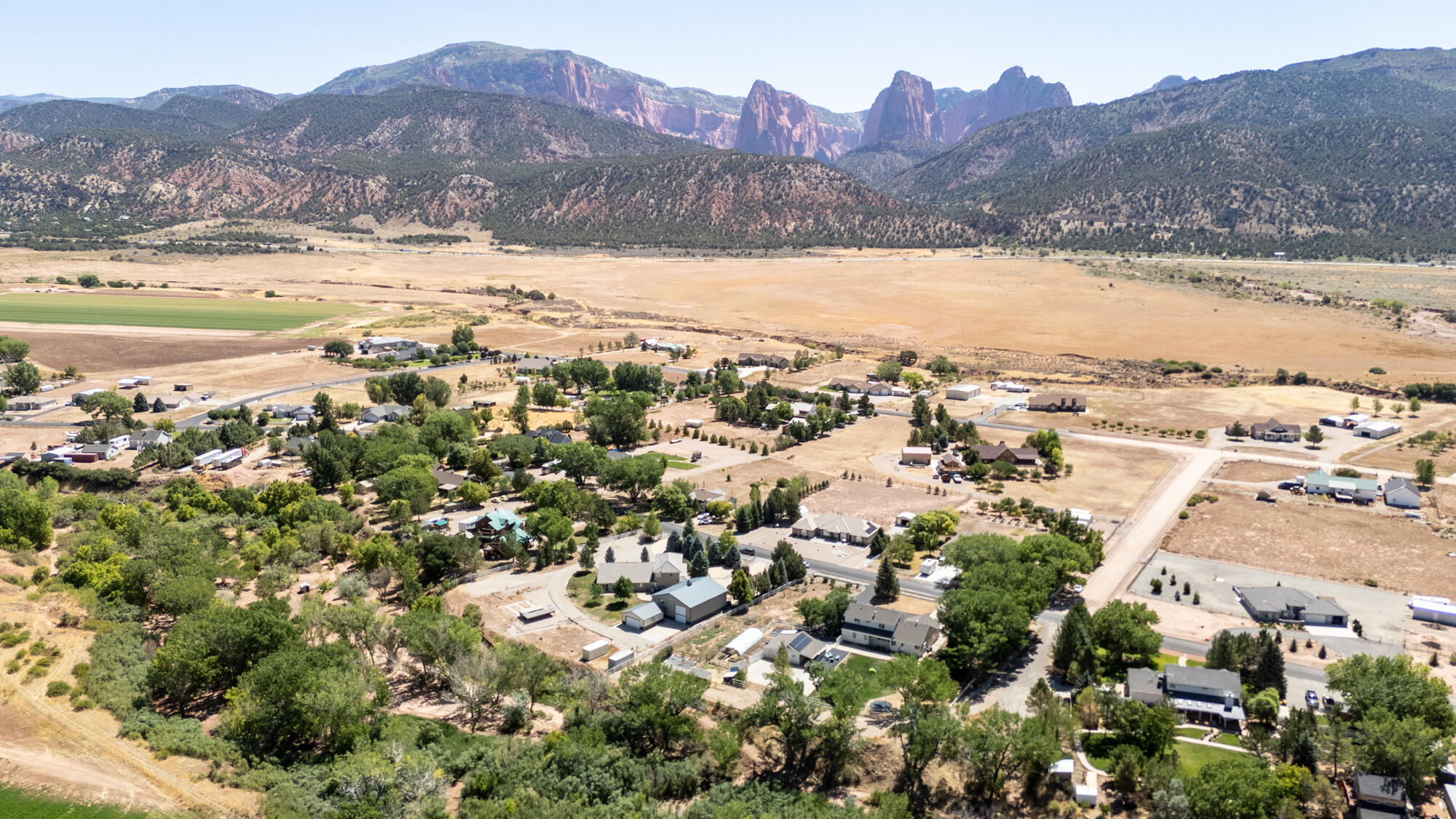 NEW HARMONY FARMS - Residential