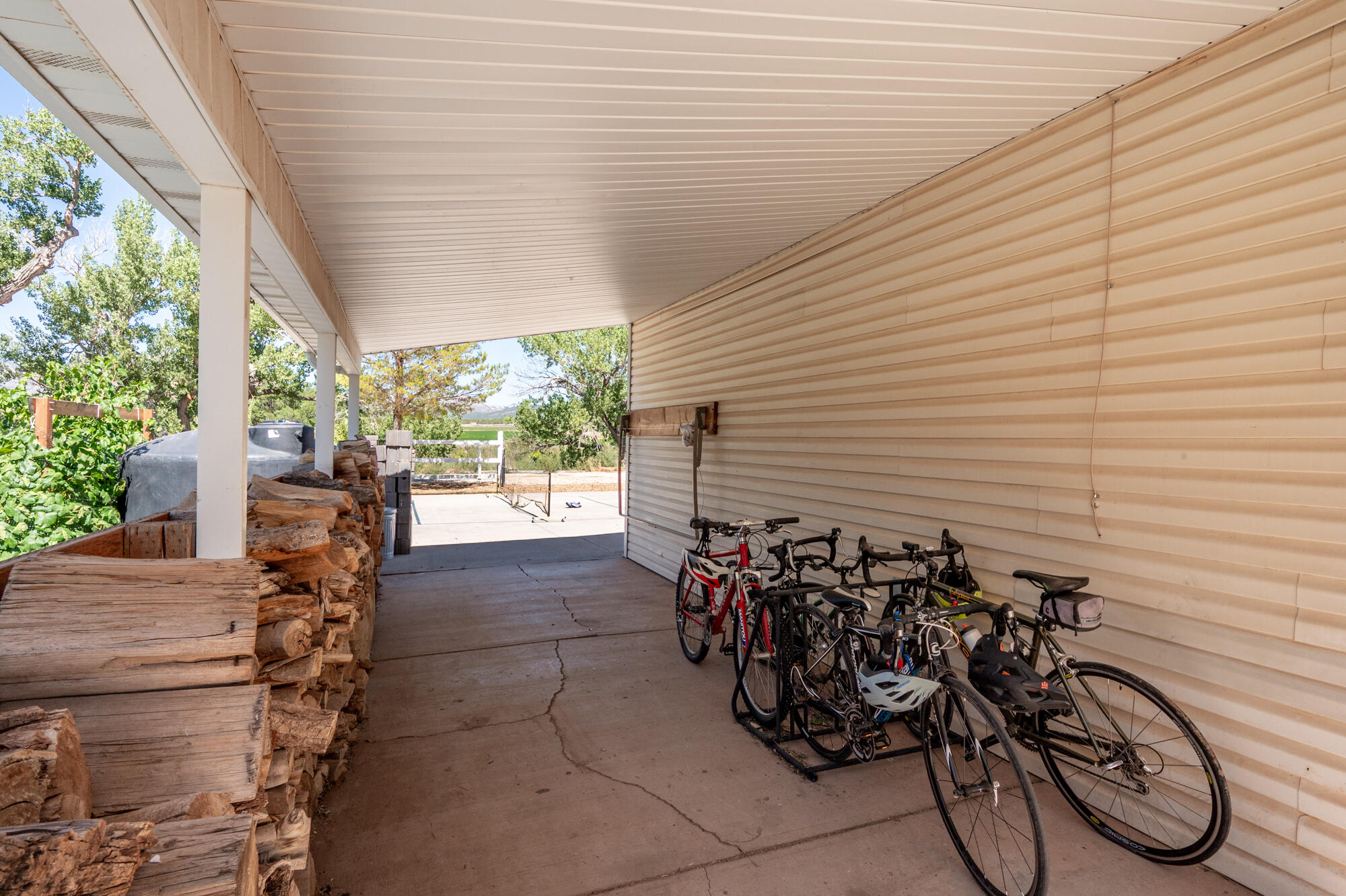 NEW HARMONY FARMS - Residential