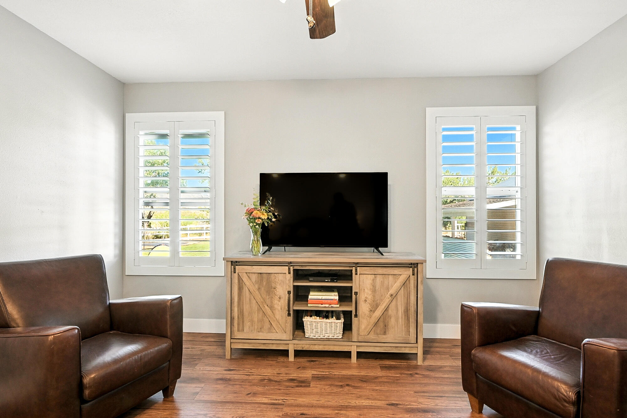 NEW HARMONY FARMS - Residential