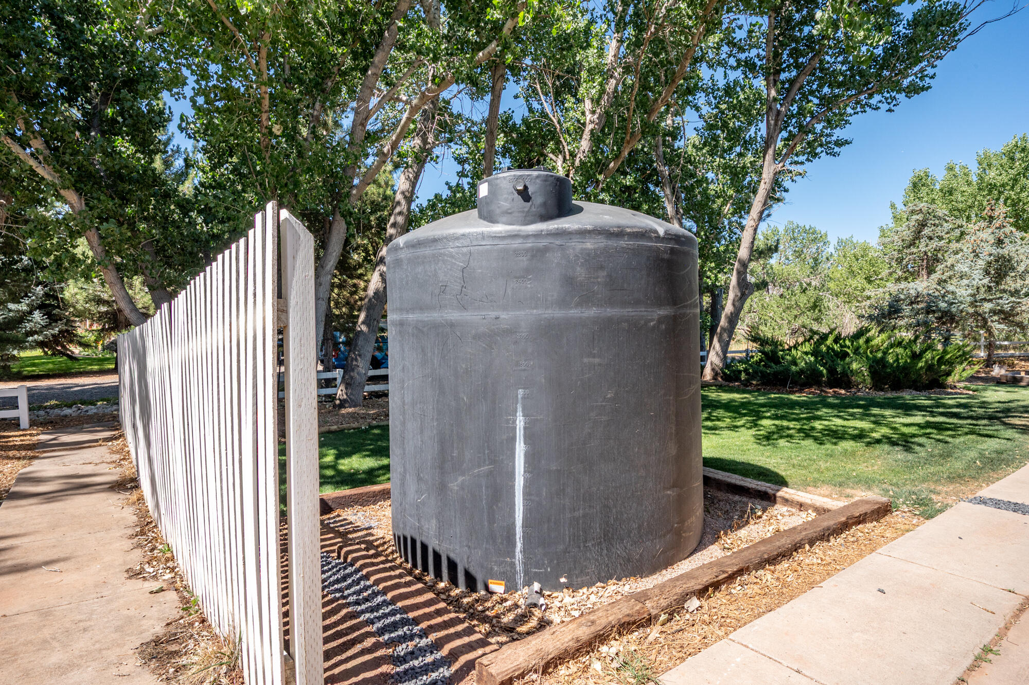 NEW HARMONY FARMS - Residential