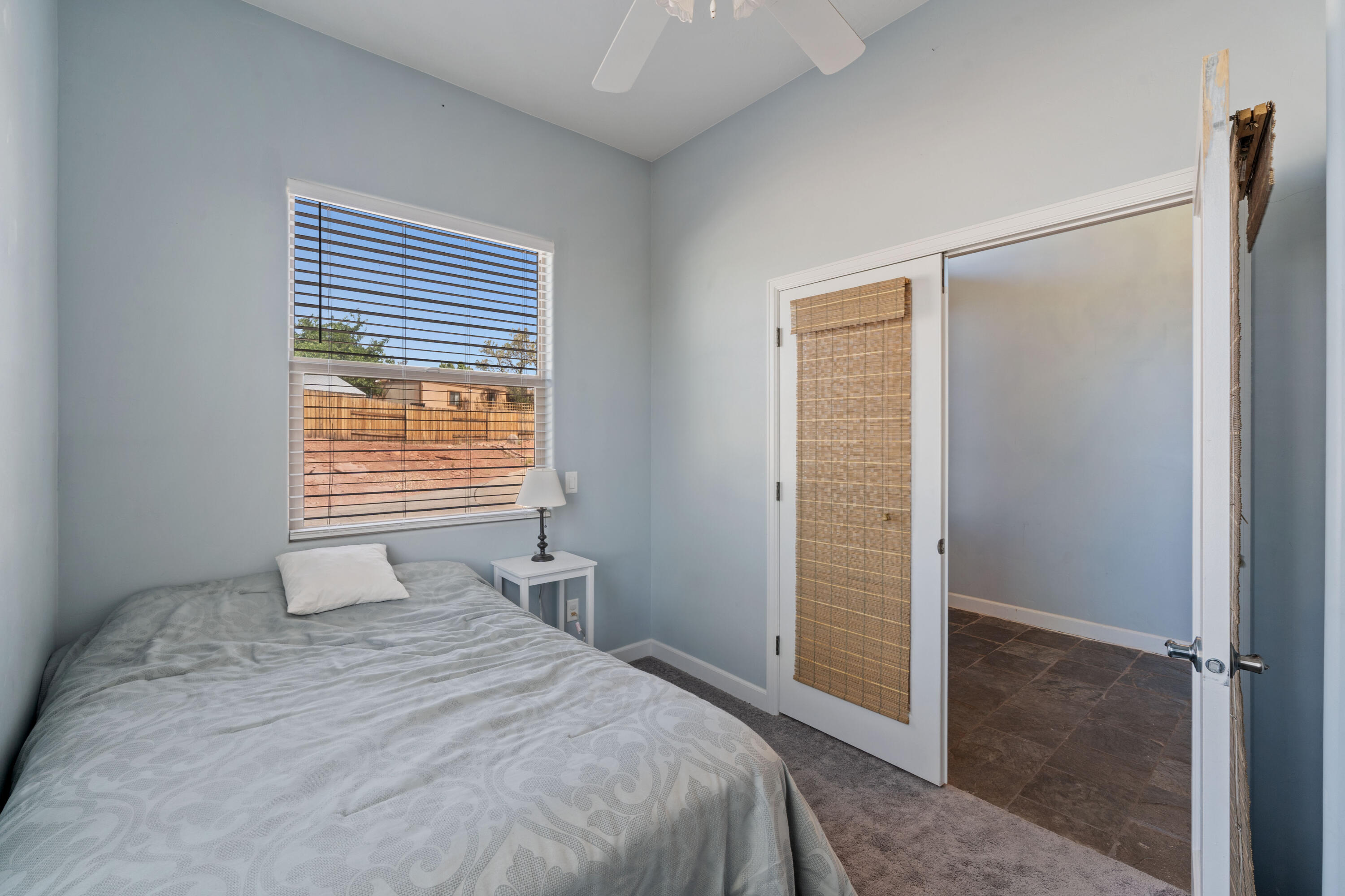 PARADISE VISTA - Residential