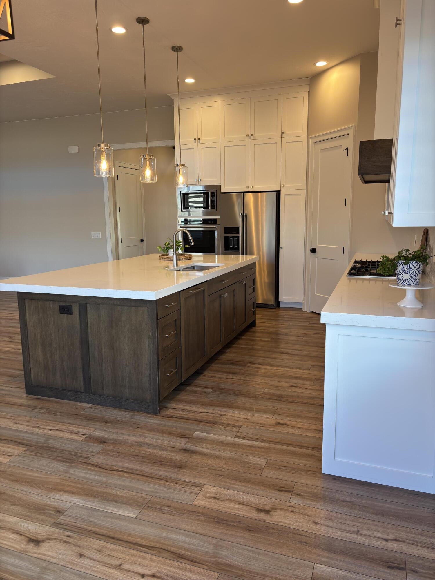 DUNES AT SAND HOLLOW RESORT - Residential