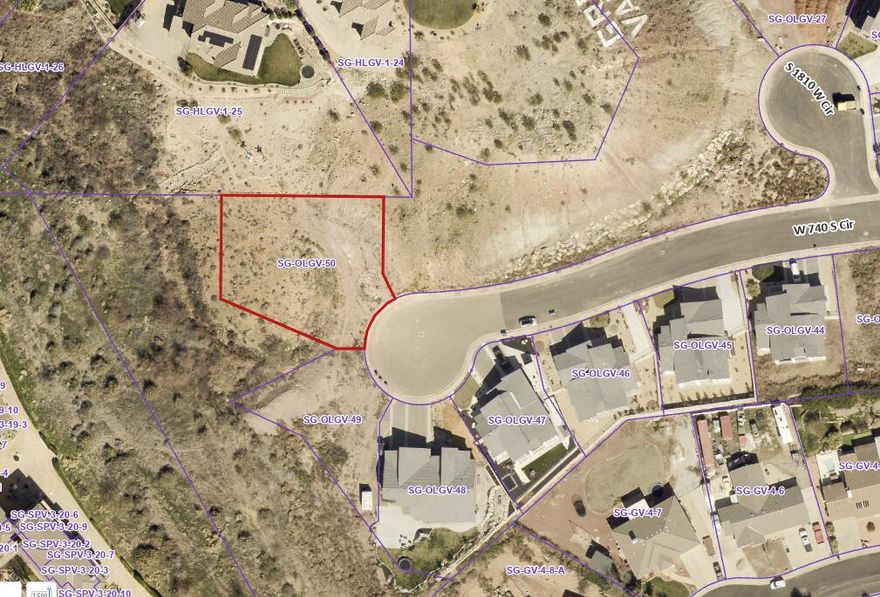 Beautiful Lot in a quiet Cul-De-Sac! Build your dream home on this incredible lot at the end of a quiet street. Yet has incredibly convenient access to all the conveniences you need and it's a super quick trip to I-15

Close to Snow Canyon as well so you get the best of all the worlds!

Water conservancy impact fee has been paid. Soil report is available.