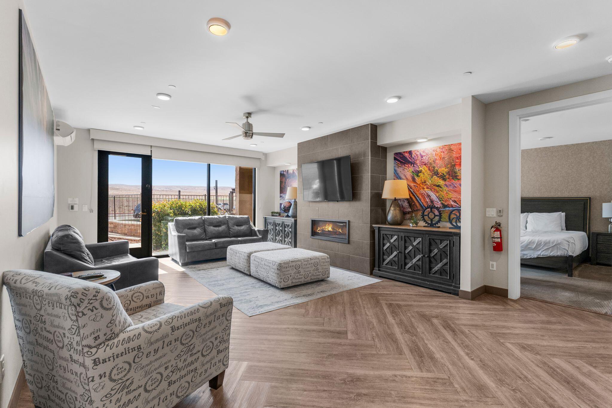 VILLAS AT SAND HOLLOW - Residential